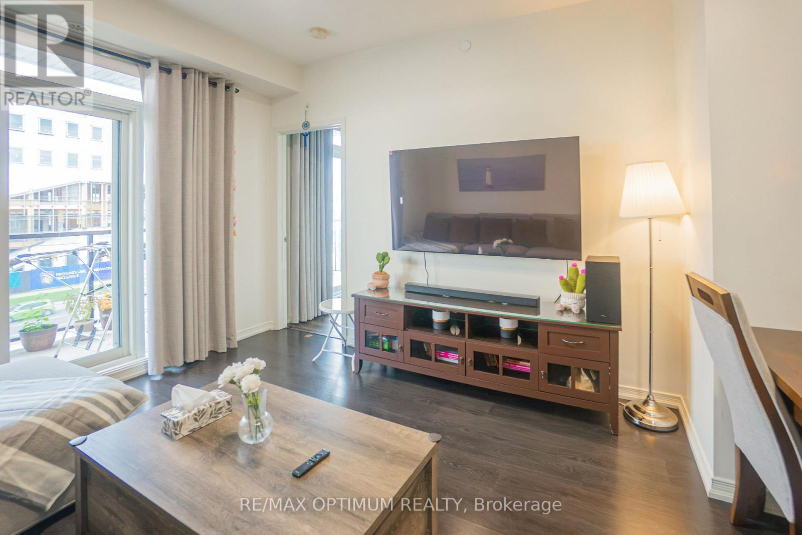 315 - 50 Sky Harbour Drive, Brampton, Ontario  L6Y 6B8 - Photo 8 - W13673648