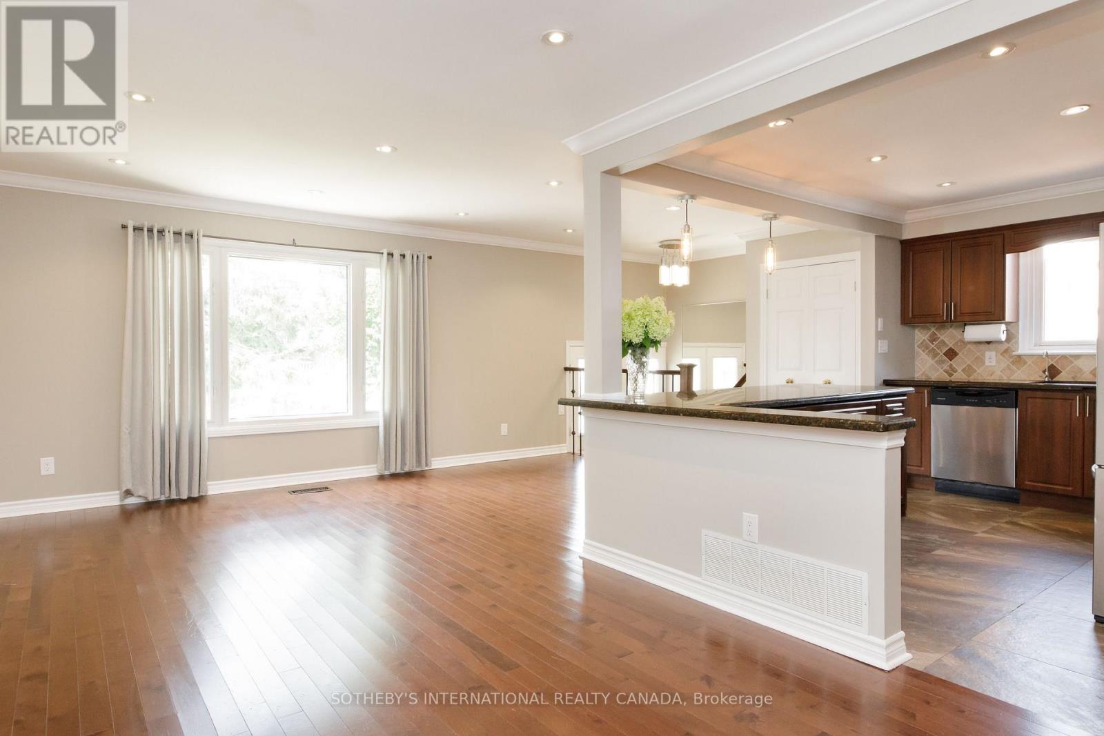 Upper - 2694 Constable Road, Mississauga, Ontario  L5J 1W4 - Photo 11 - W13673676