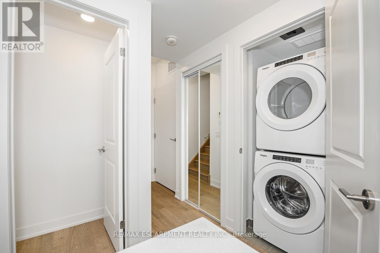 251 - 1075 Douglas Mccurdy Common, Mississauga, Ontario  L5G 0C6 - Photo 5 - W13673708