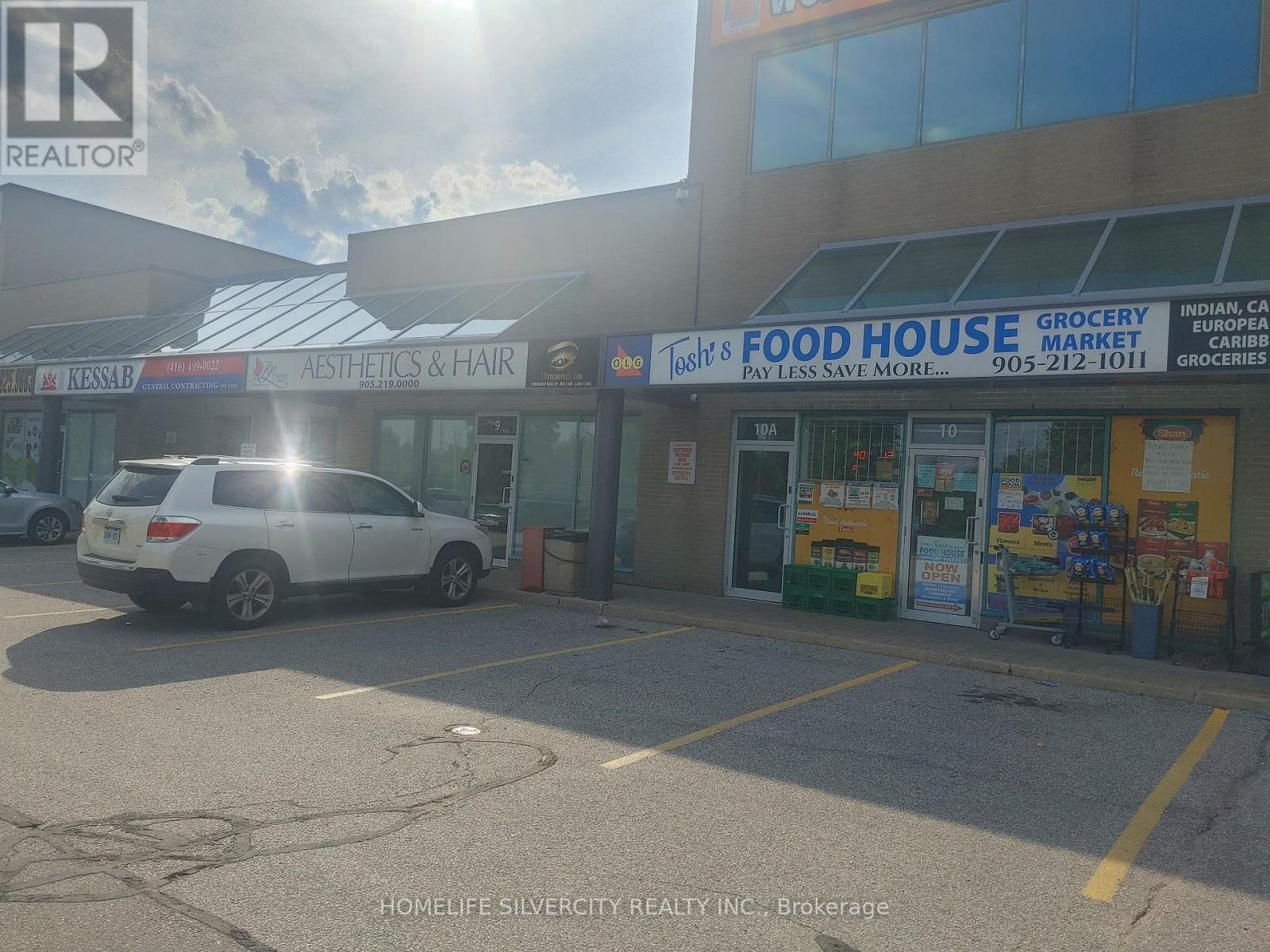 10 - 2800 Skymark Avenue, Mississauga, Ontario  L4W 5A6 - Photo 2 - W13673720