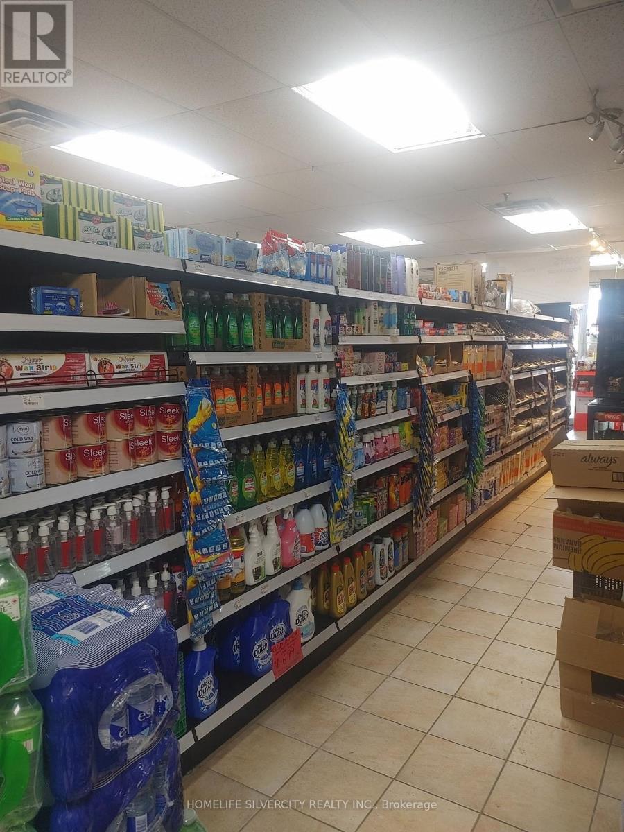 10 - 2800 Skymark Avenue, Mississauga, Ontario  L4W 5A6 - Photo 5 - W13673720