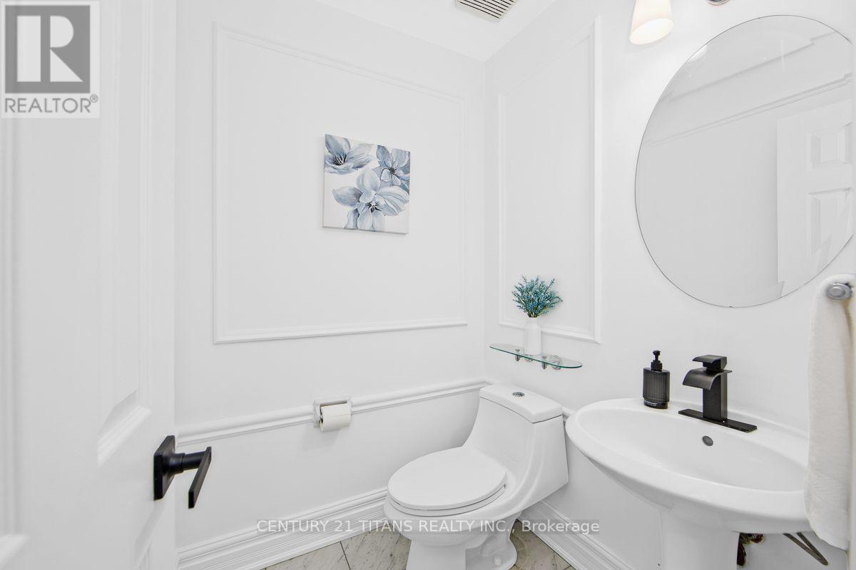 1692 Baymill Court, Mississauga, Ontario  L5M 4M5 - Photo 20 - W13673726