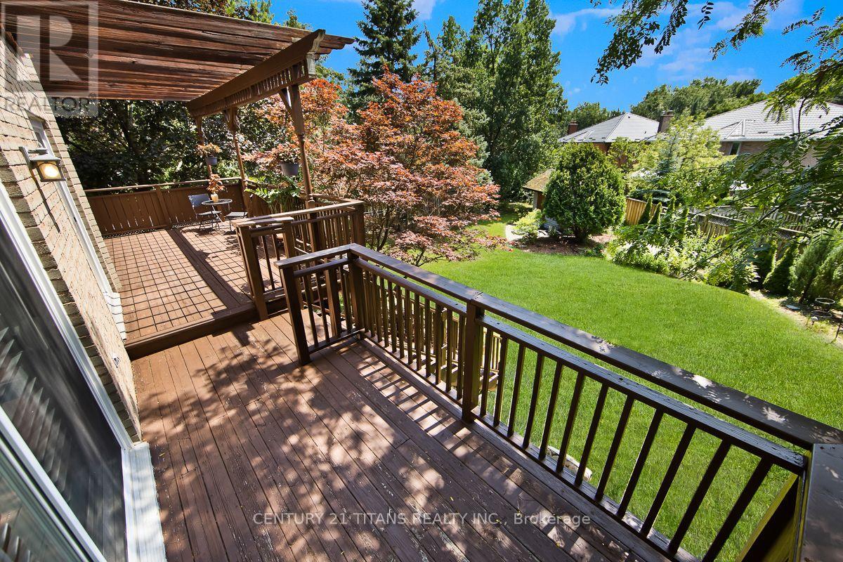 1692 Baymill Court, Mississauga, Ontario  L5M 4M5 - Photo 41 - W13673726