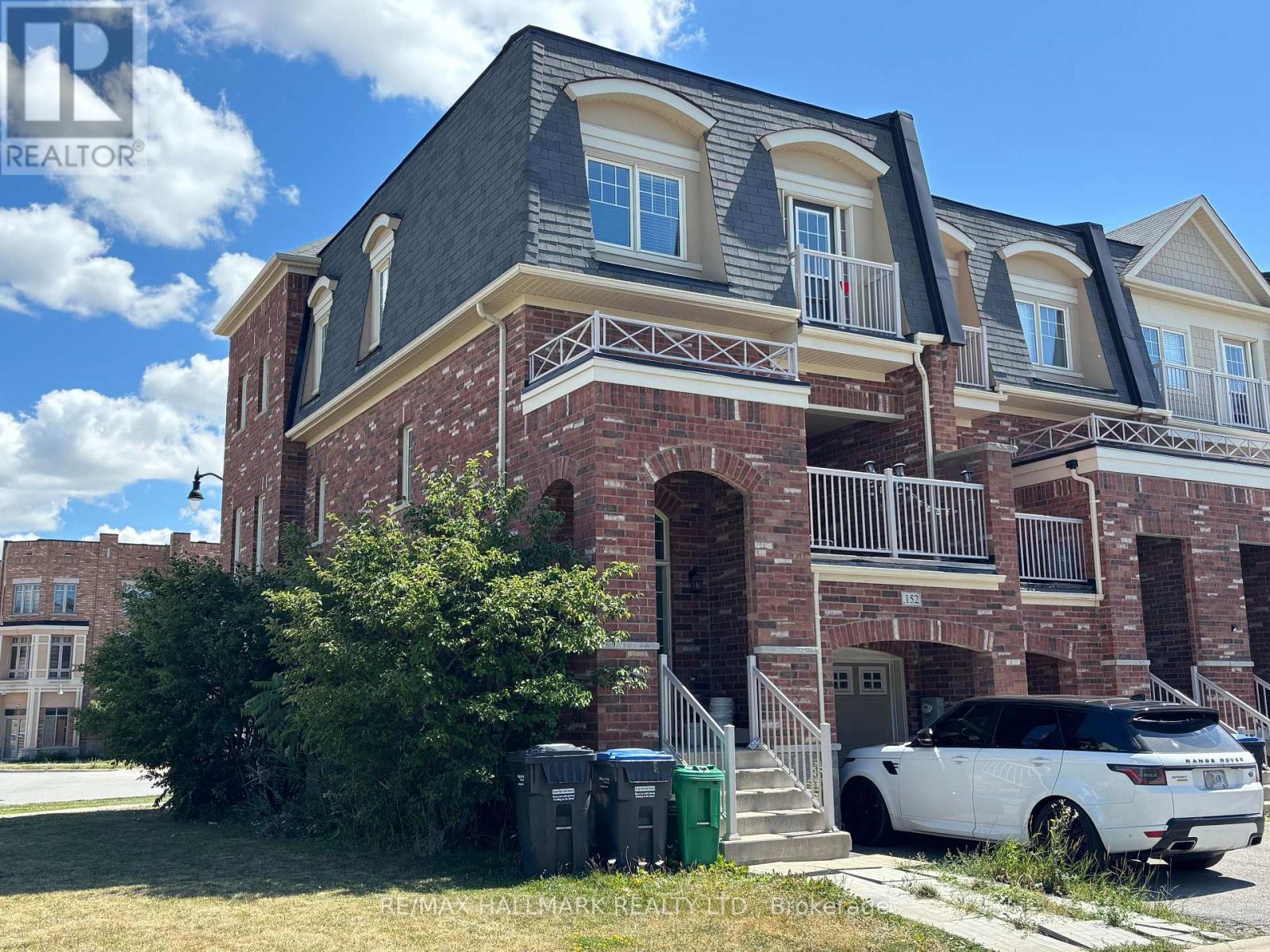 152 Inspire Boulevard, Brampton, Ontario  L6R 3X7 - Photo 3 - W13673738