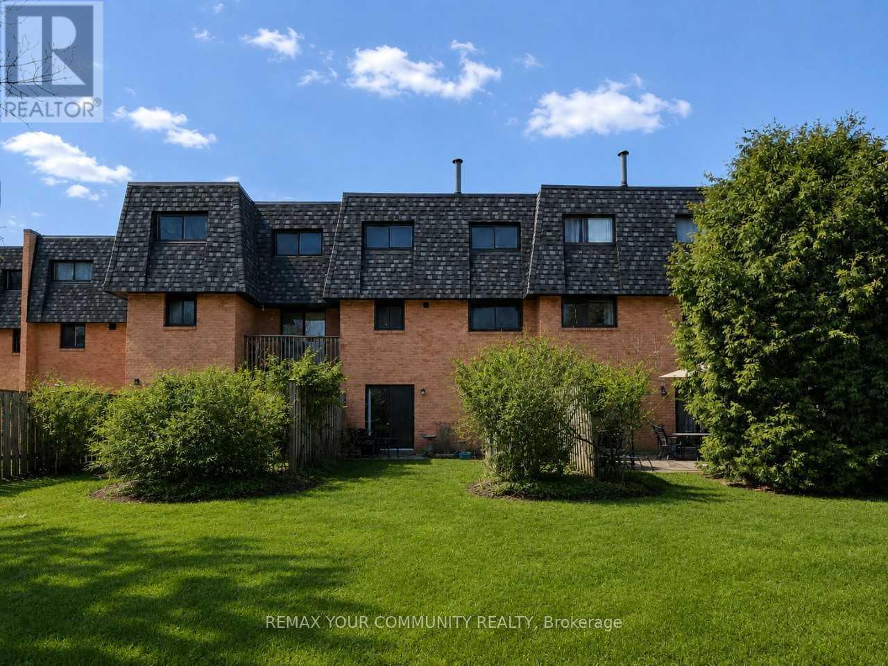 16 - 72 Ashglen Way, Markham, Ontario  L3R 3A7 - Photo 49 - N13512990