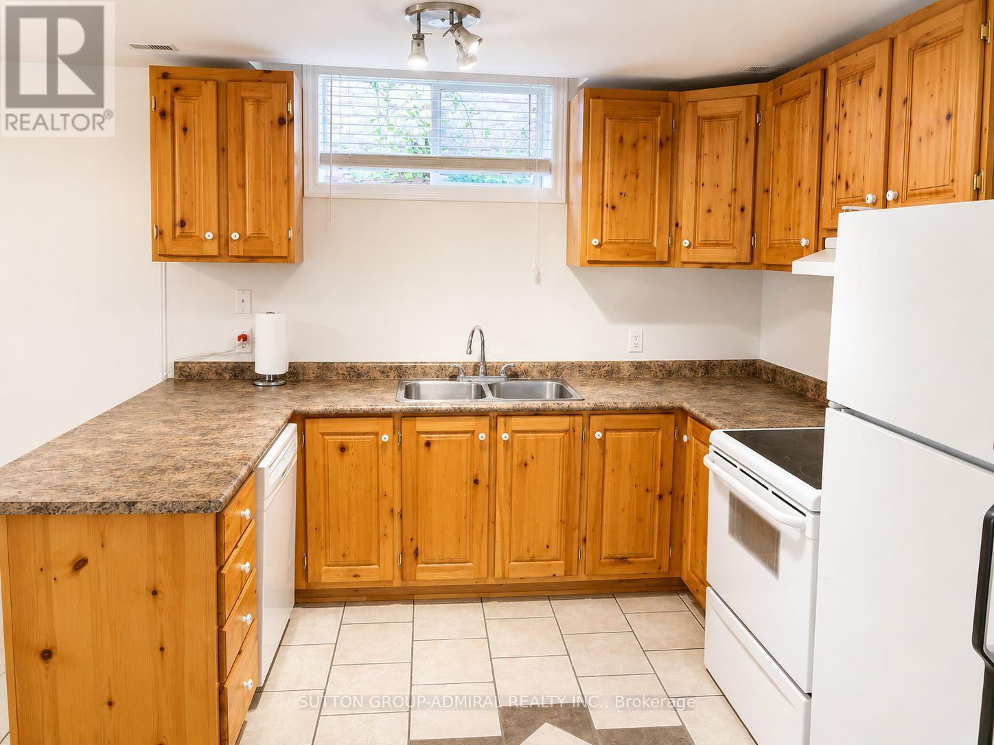 Bsmt - 101 Hodgson Drive, Barrie, Ontario  L4N 9V2 - Photo 3 - S13644634