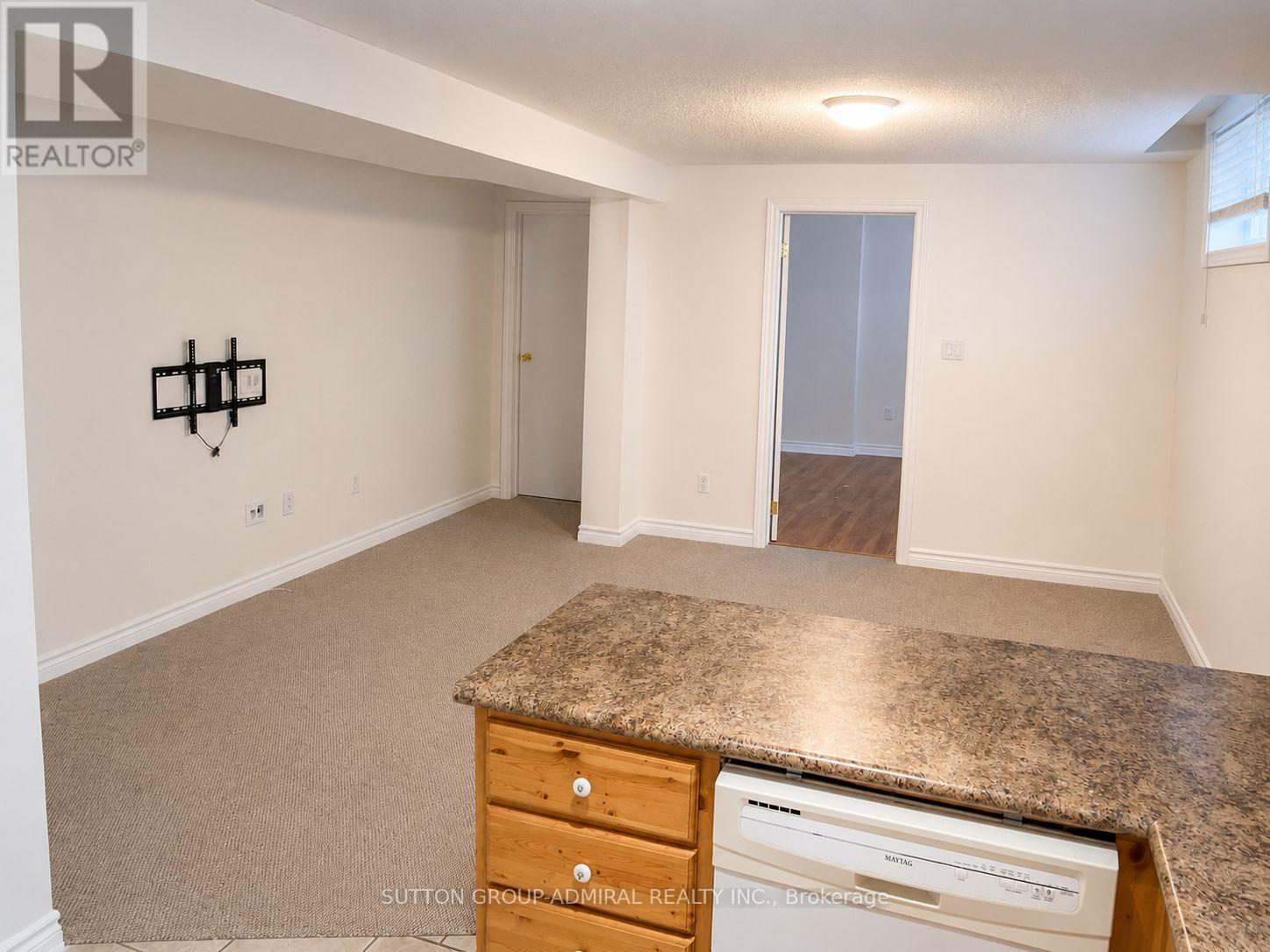 Bsmt - 101 Hodgson Drive, Barrie, Ontario  L4N 9V2 - Photo 5 - S13644634