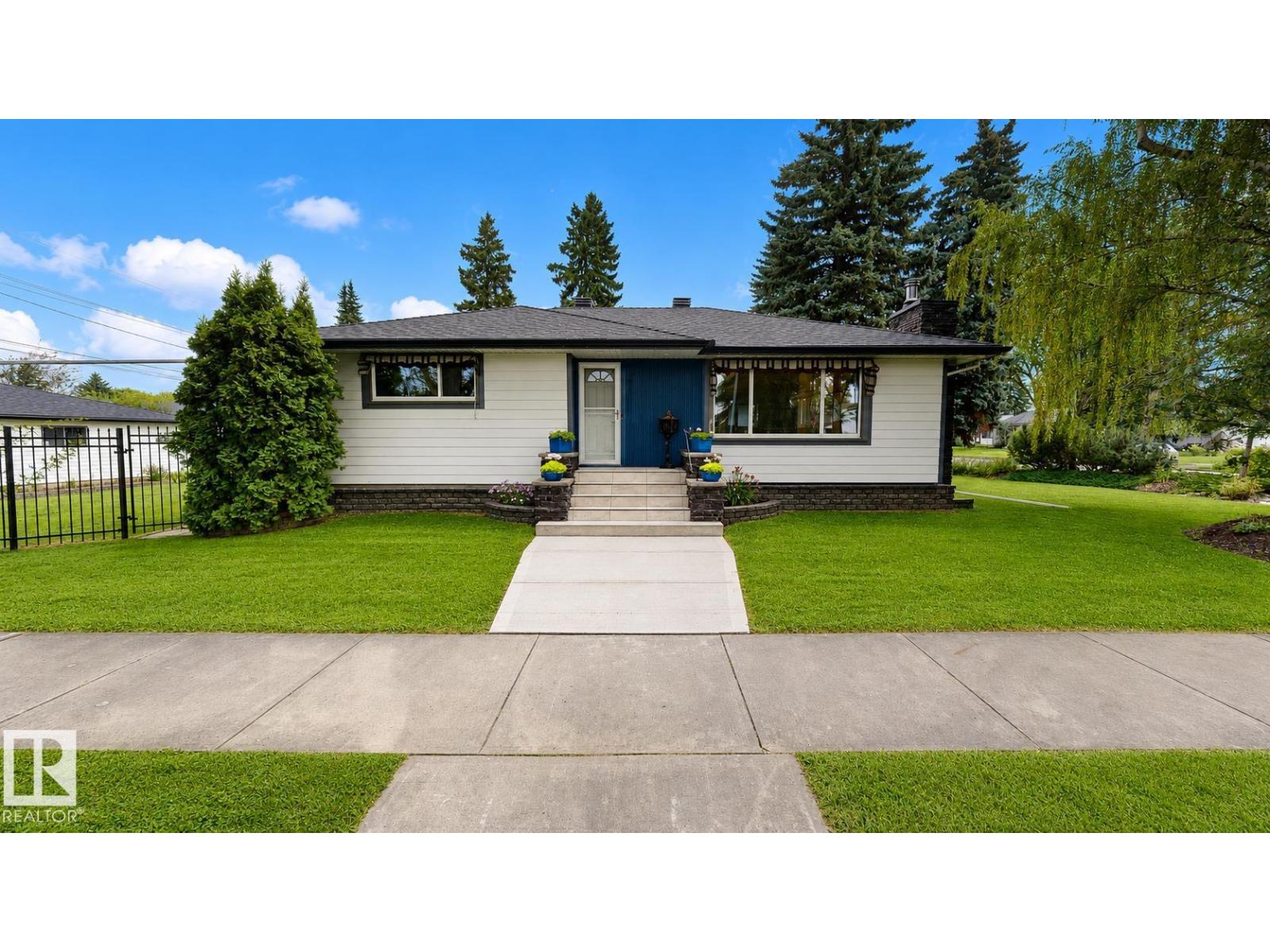 9503 77 ST NW, edmonton, Alberta