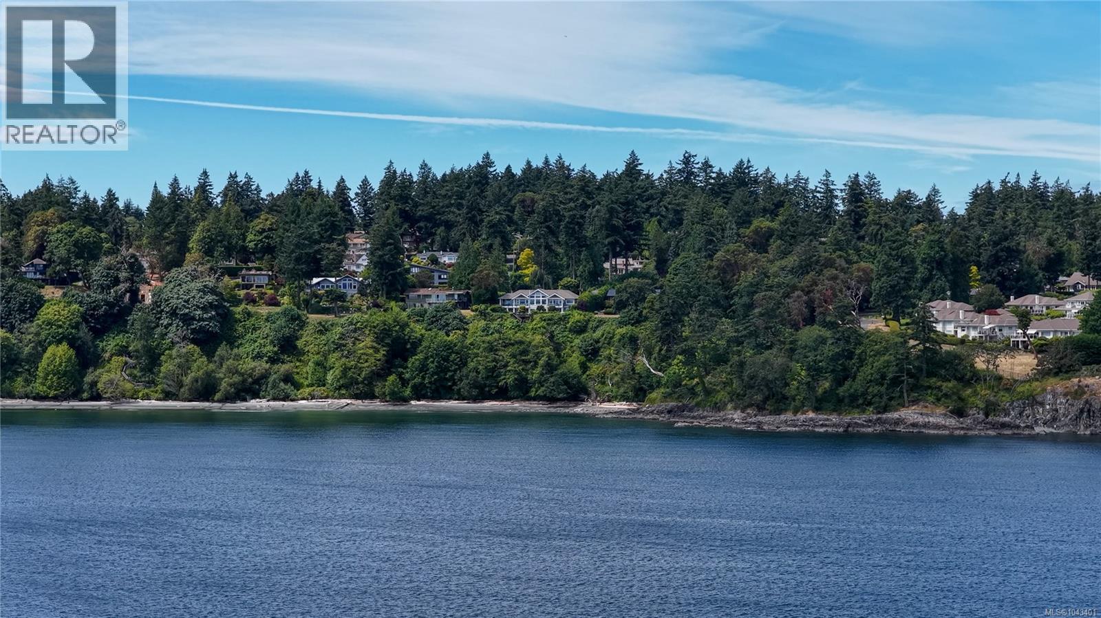 2226 Arbutus Rd, Saanich, British Columbia