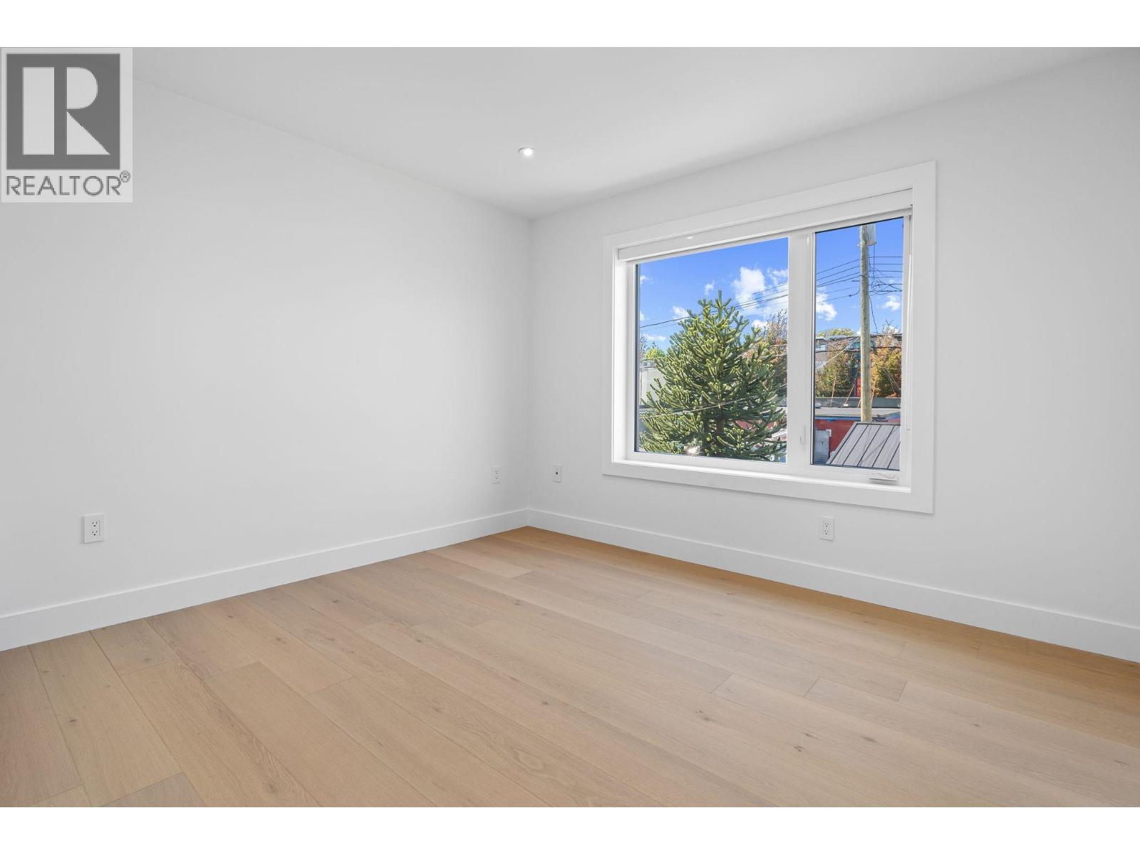 2 4463 Walden Street, Vancouver, British Columbia  V5V 3S4 - Photo 17 - R3155374