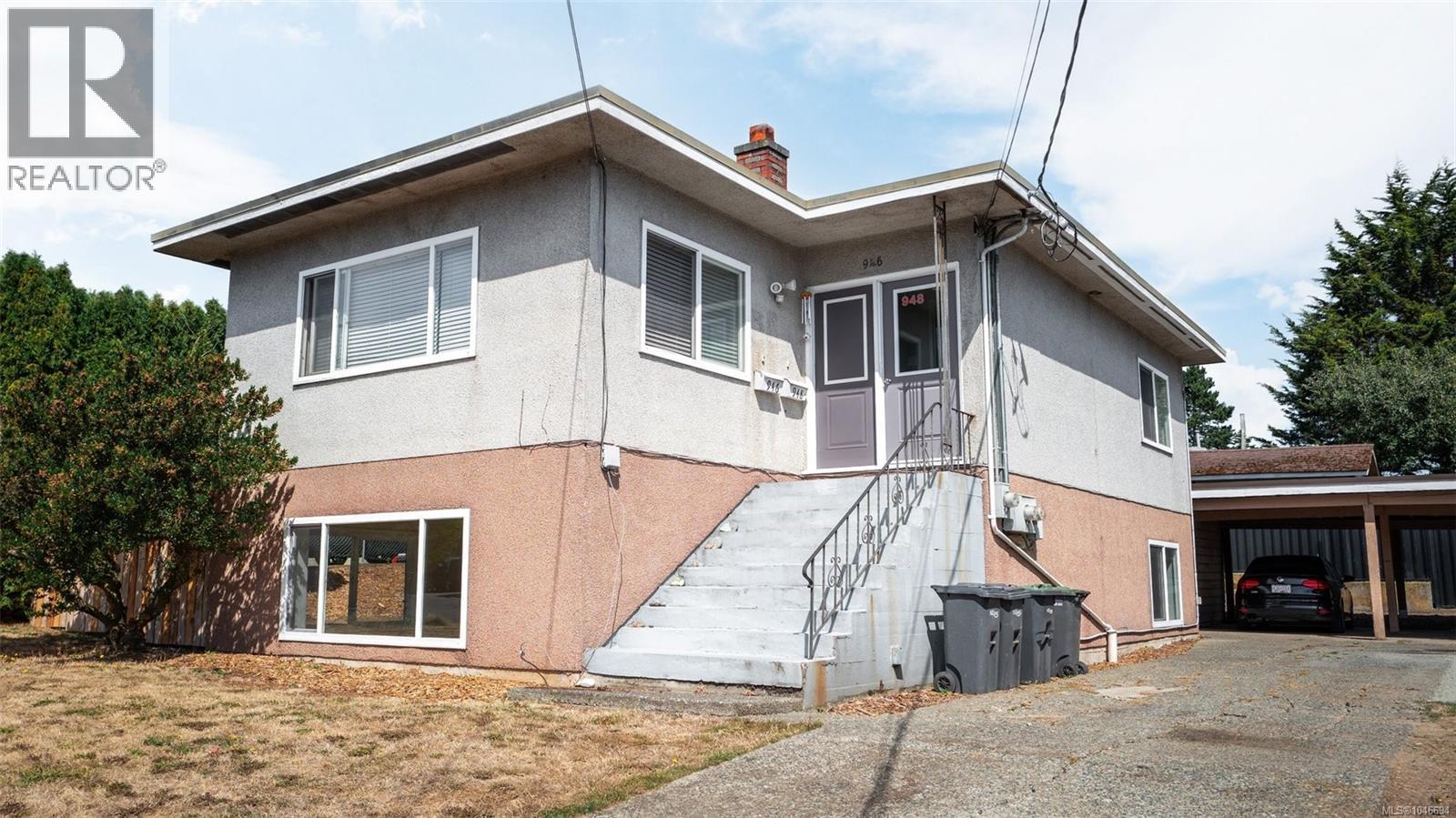 946/948 Ellery St, Esquimalt, British Columbia  V9A 4S1 - Photo 2 - 1046694