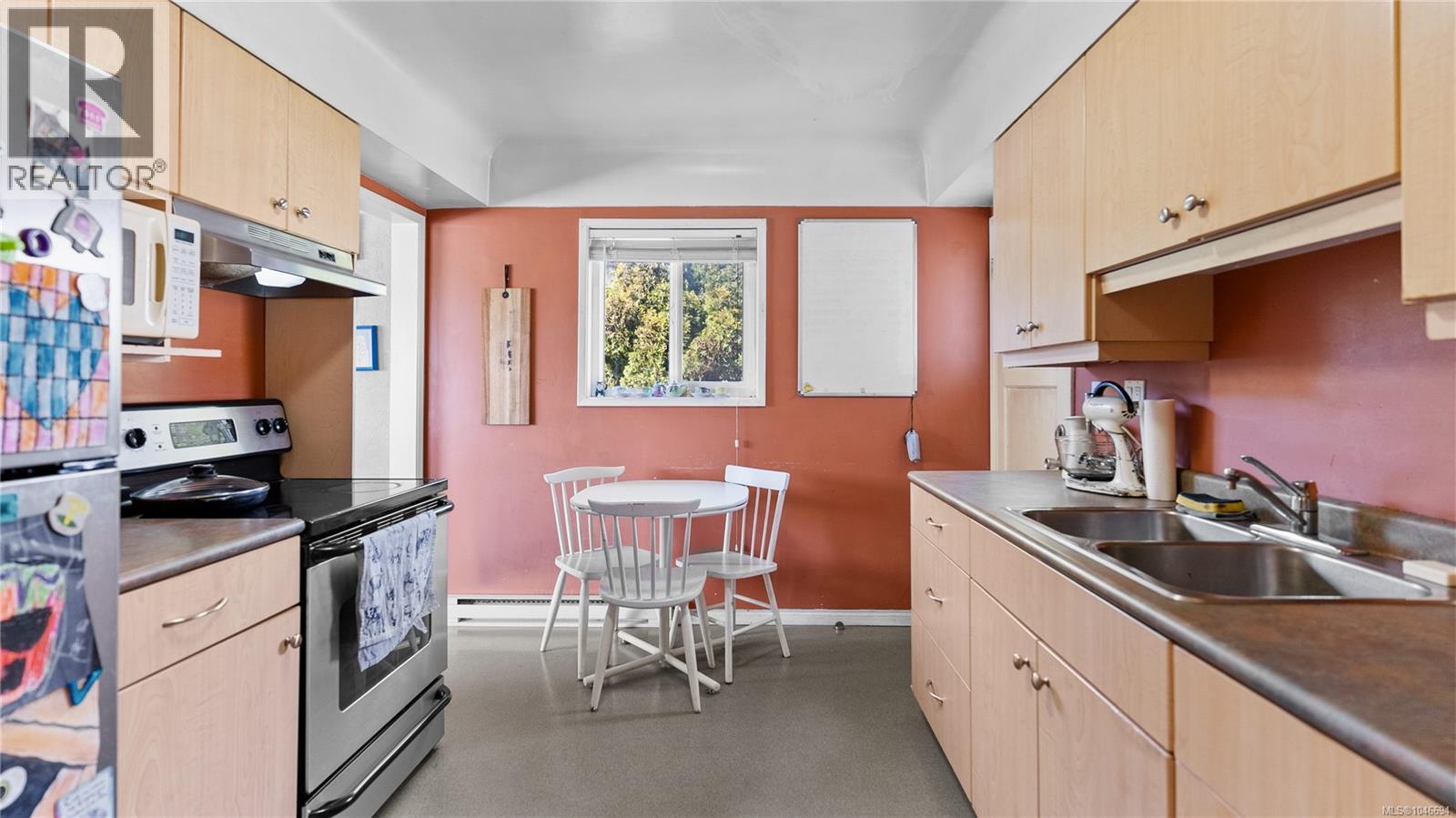 946/948 Ellery St, Esquimalt, British Columbia  V9A 4S1 - Photo 28 - 1046694