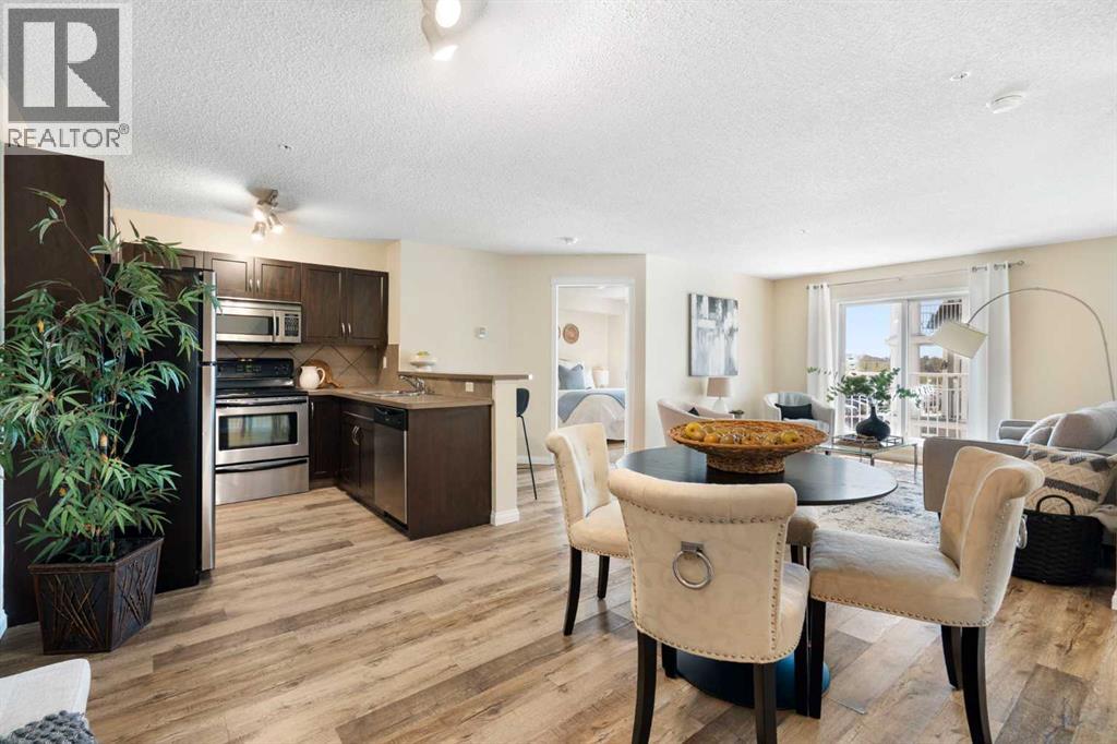 5209, 69 Country Village Manor NE, Calgary, Alberta T3K 0P1 - Photo 2 - A2337190