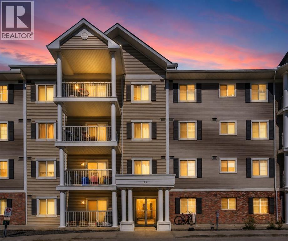 5209, 69 Country Village Manor NE, Calgary, Alberta T3K 0P1 - Photo 3 - A2337190