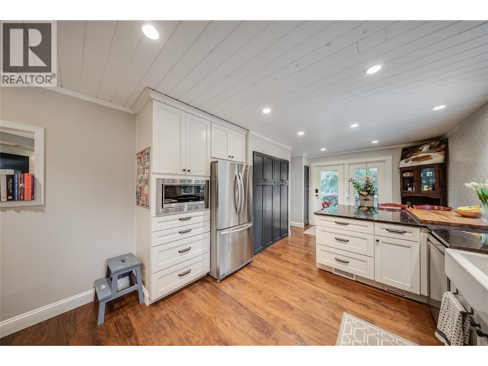 314 Webster Road, Fruitvale, British Columbia  V0G 1L1 - Photo 17 - 10397555