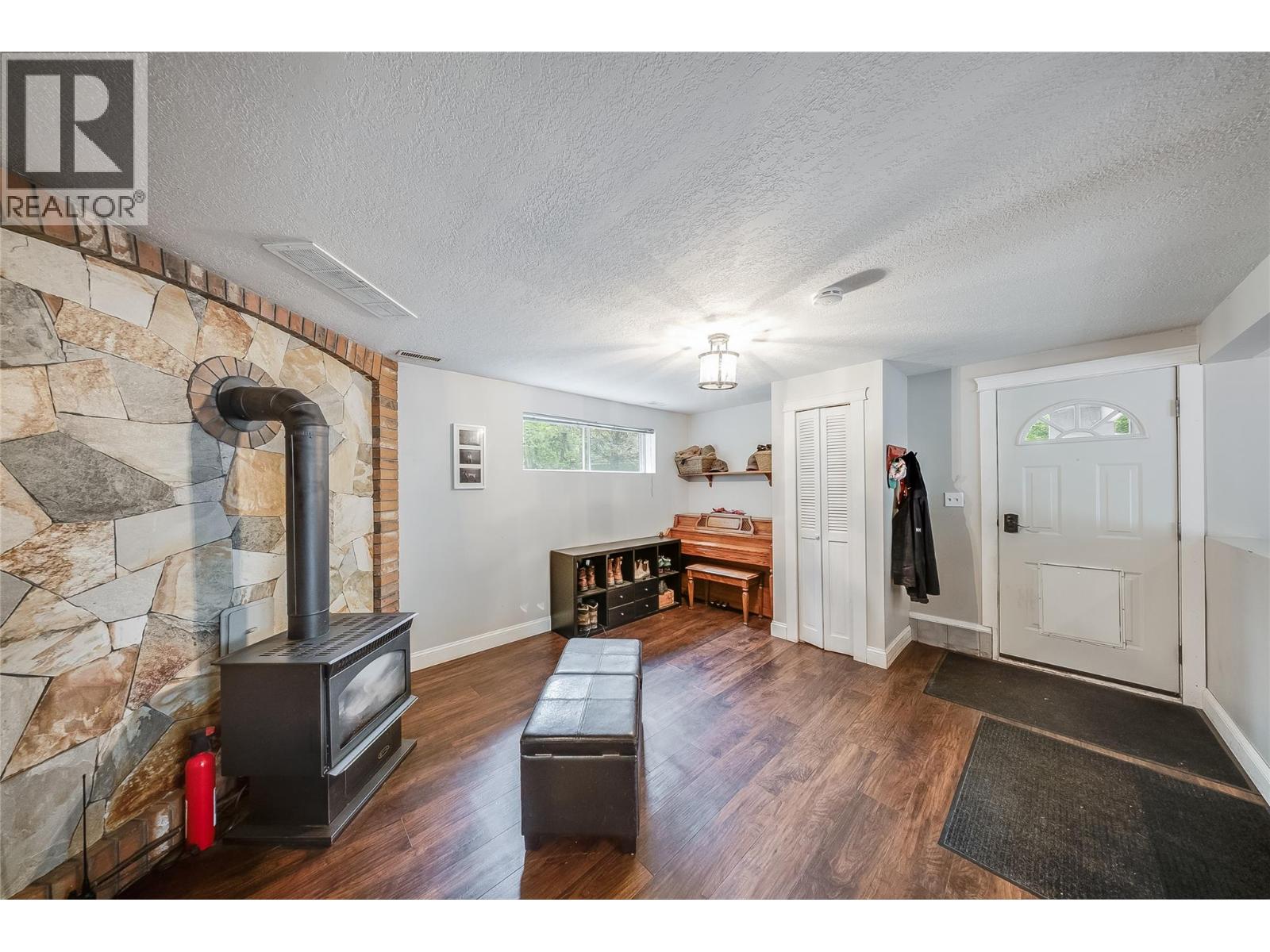 314 Webster Road, Fruitvale, British Columbia  V0G 1L1 - Photo 26 - 10397555