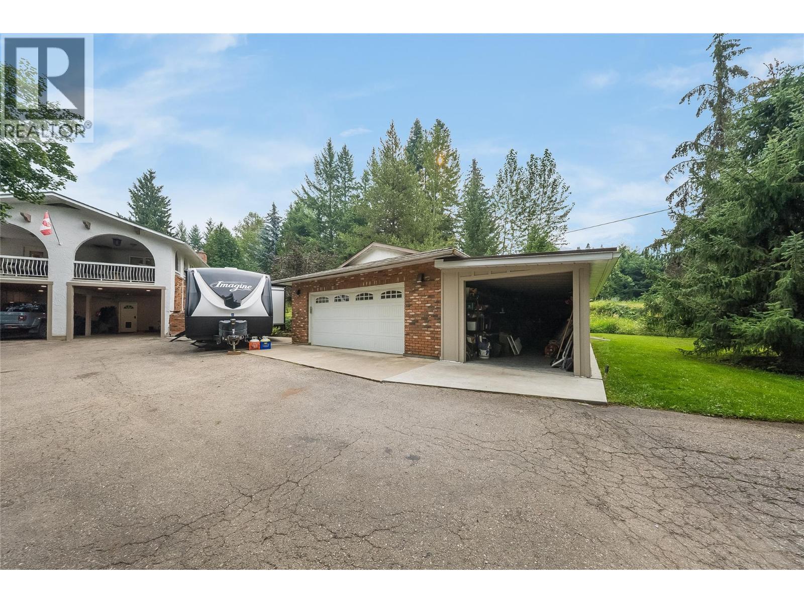 314 Webster Road, Fruitvale, British Columbia  V0G 1L1 - Photo 43 - 10397555