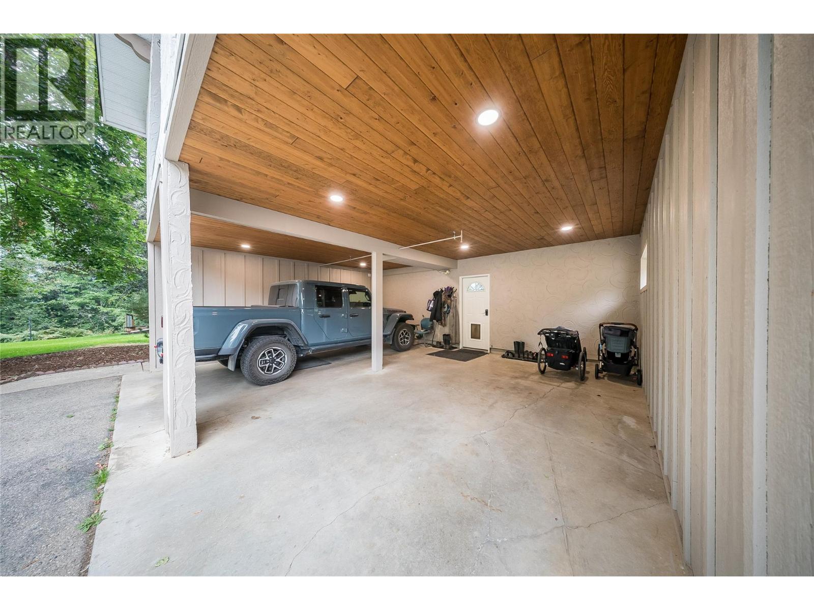 314 Webster Road, Fruitvale, British Columbia  V0G 1L1 - Photo 45 - 10397555