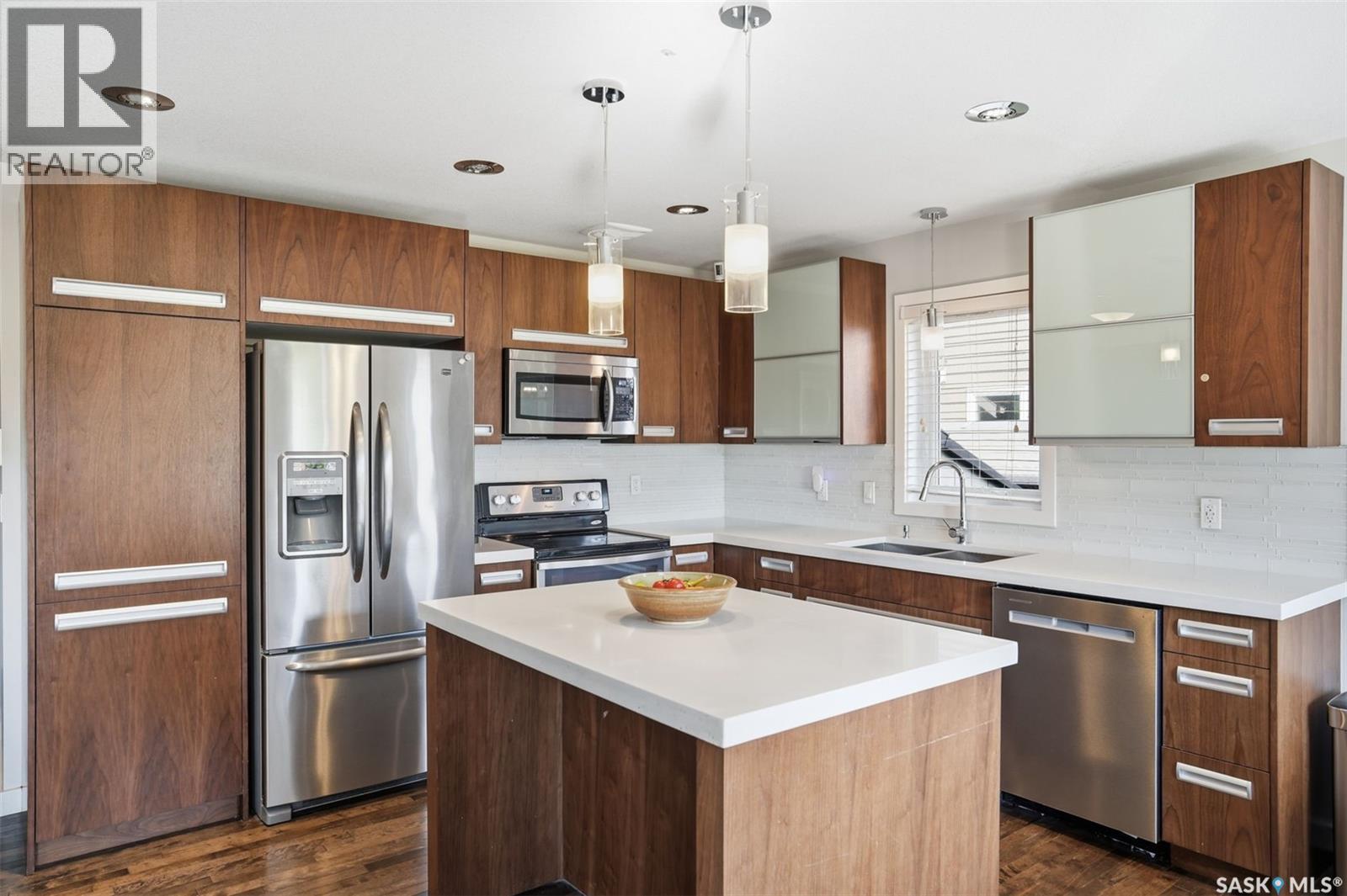 422 Pichler Crescent, Saskatoon, Saskatchewan  S7V 0G3 - Photo 4 - SK045527