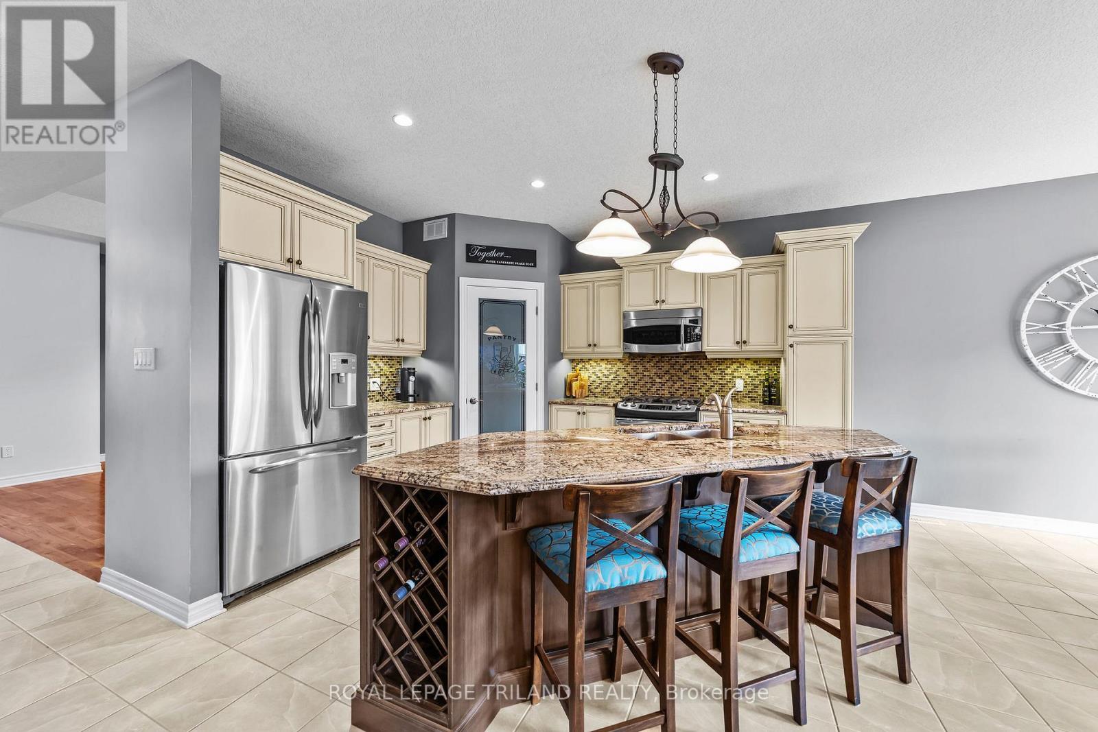 3194 Pincombe Drive, London South, Ontario  N6L 0B4 - Photo 17 - X13673758