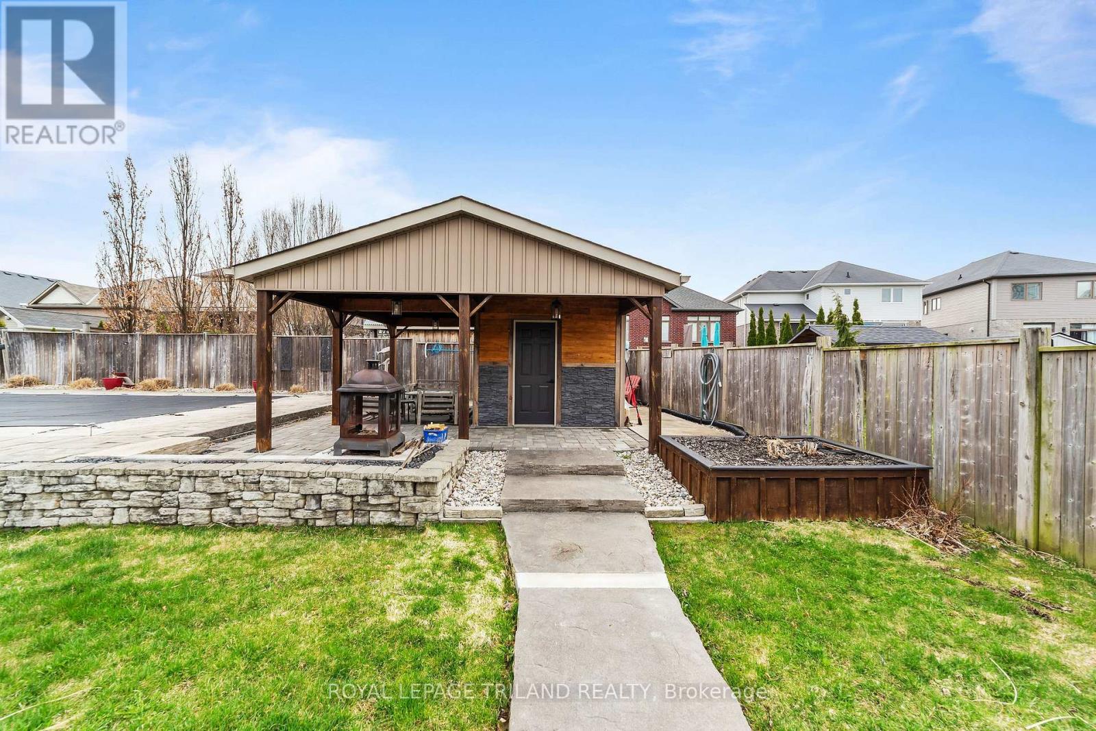 3194 Pincombe Drive, London South, Ontario  N6L 0B4 - Photo 41 - X13673758