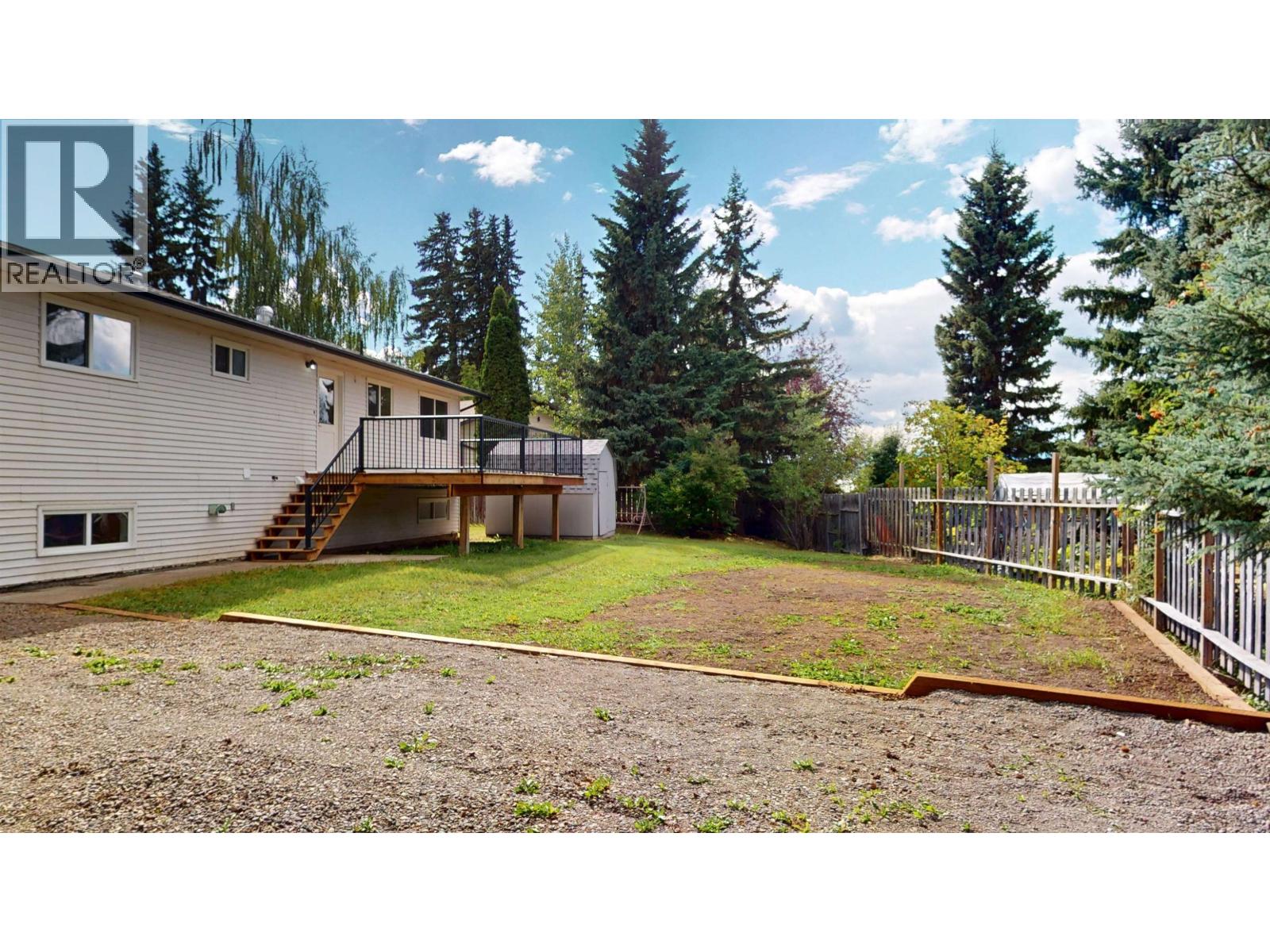 1975 Nadina Place, Houston, British Columbia  V0J 1Z0 - Photo 33 - R3155276