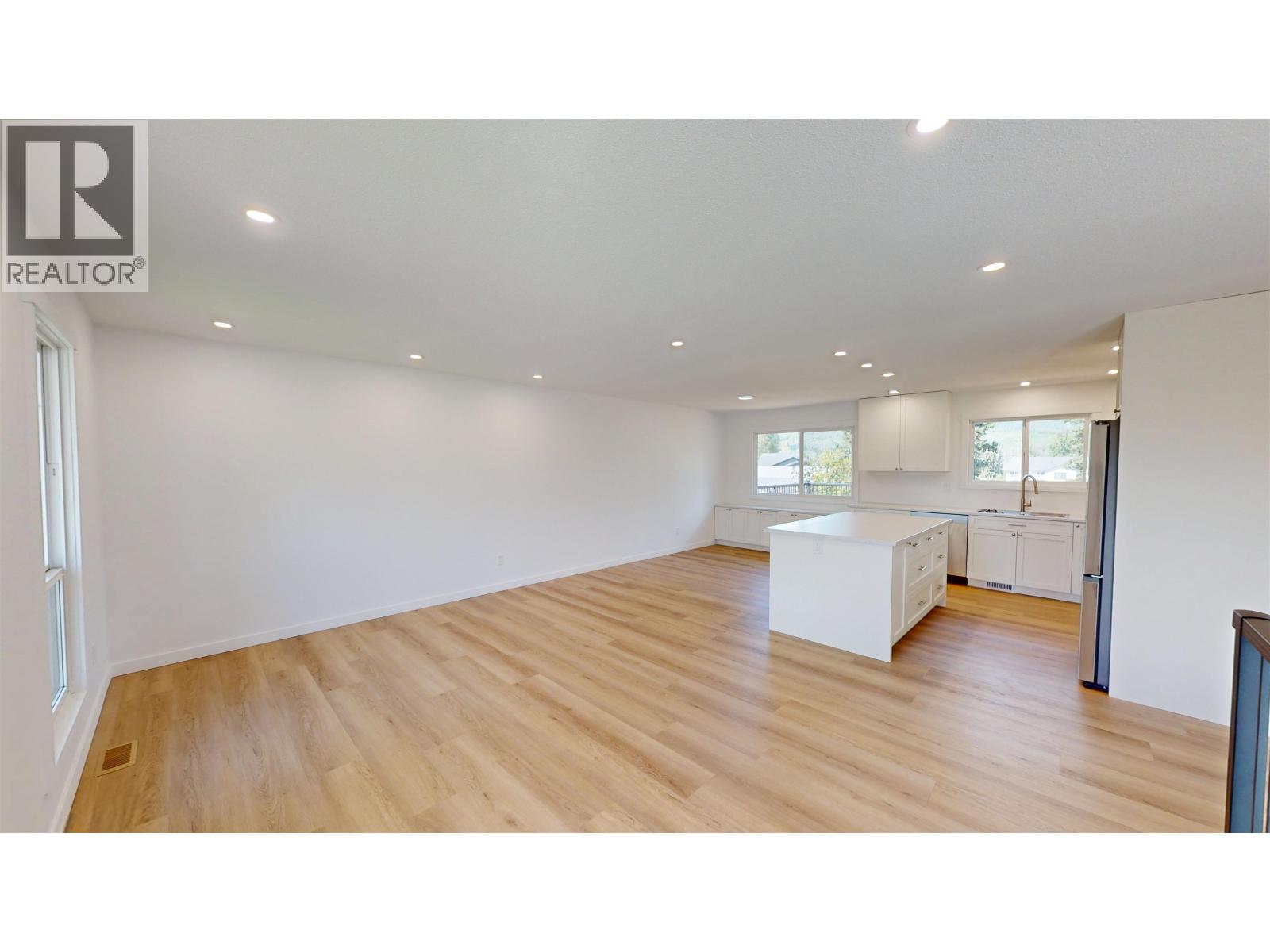 1975 Nadina Place, Houston, British Columbia  V0J 1Z0 - Photo 16 - R3155276