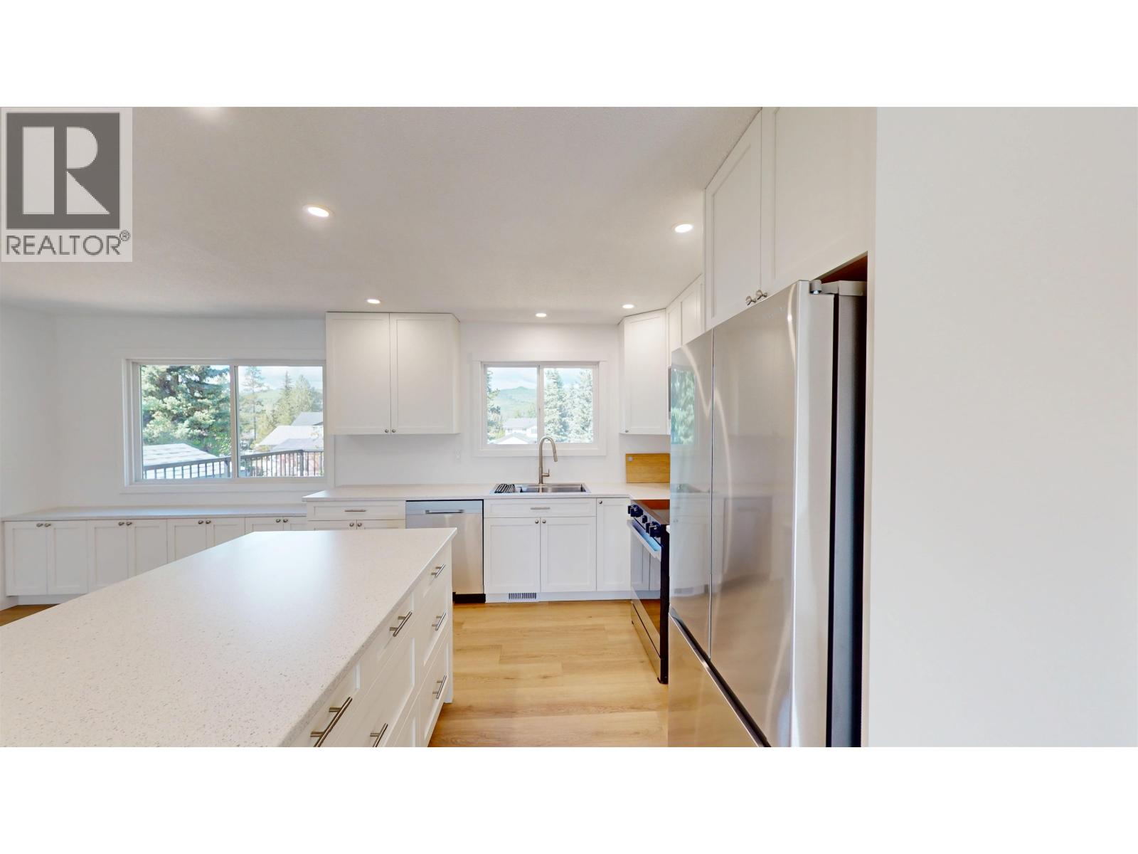1975 Nadina Place, Houston, British Columbia  V0J 1Z0 - Photo 7 - R3155276