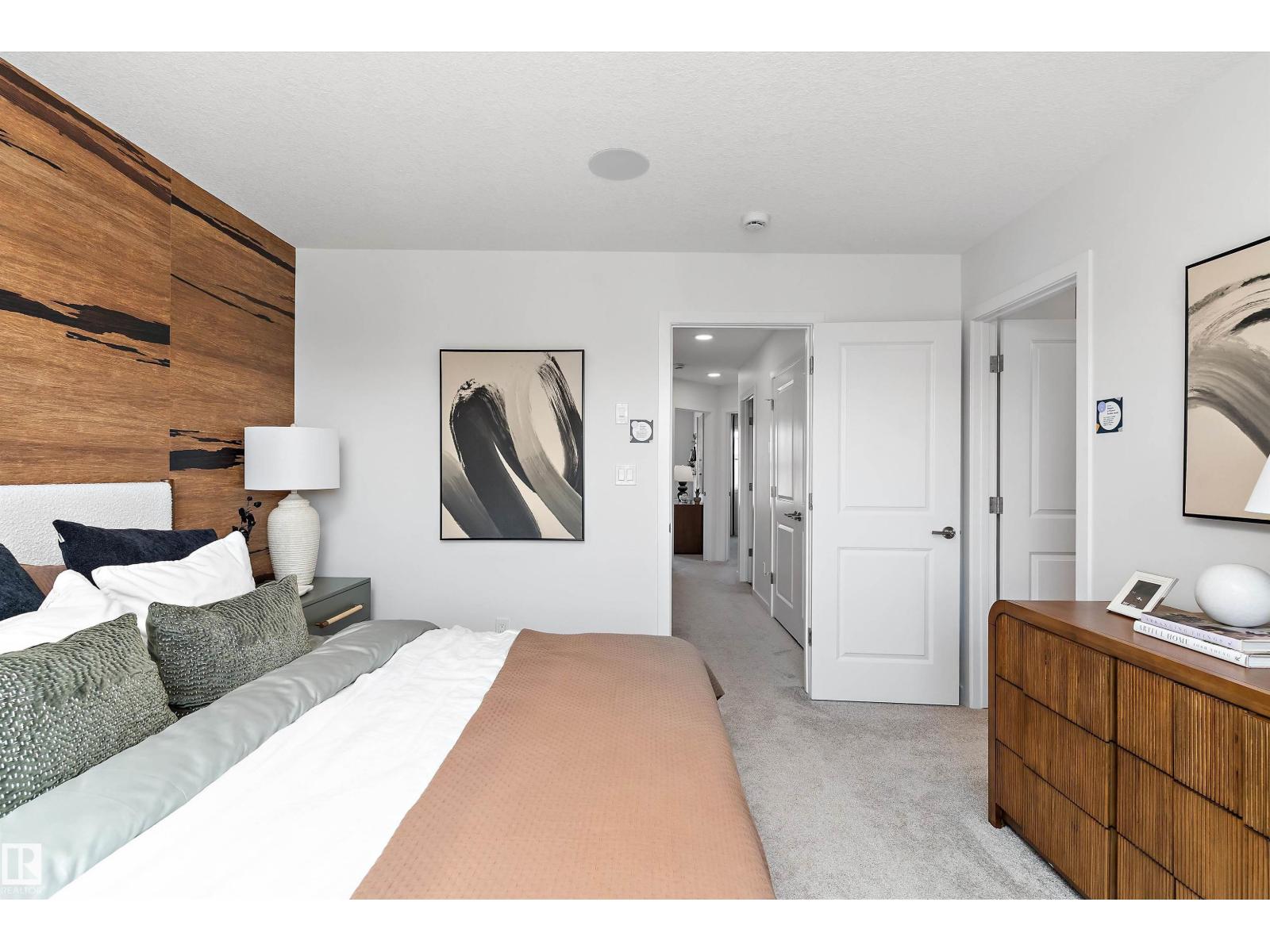 8907 Elves Lo Nw, Edmonton, Alberta  T6M 3G2 - Photo 32 - E4497156
