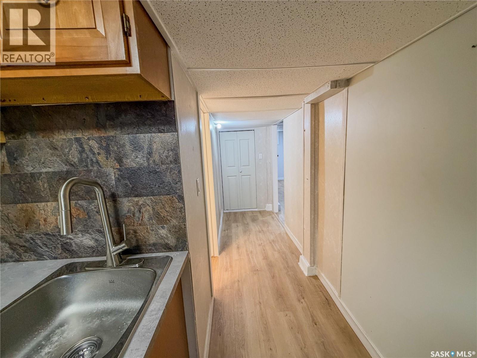 228 8th Avenue E, Melville, Saskatchewan  S0A 2P0 - Photo 34 - SK045325