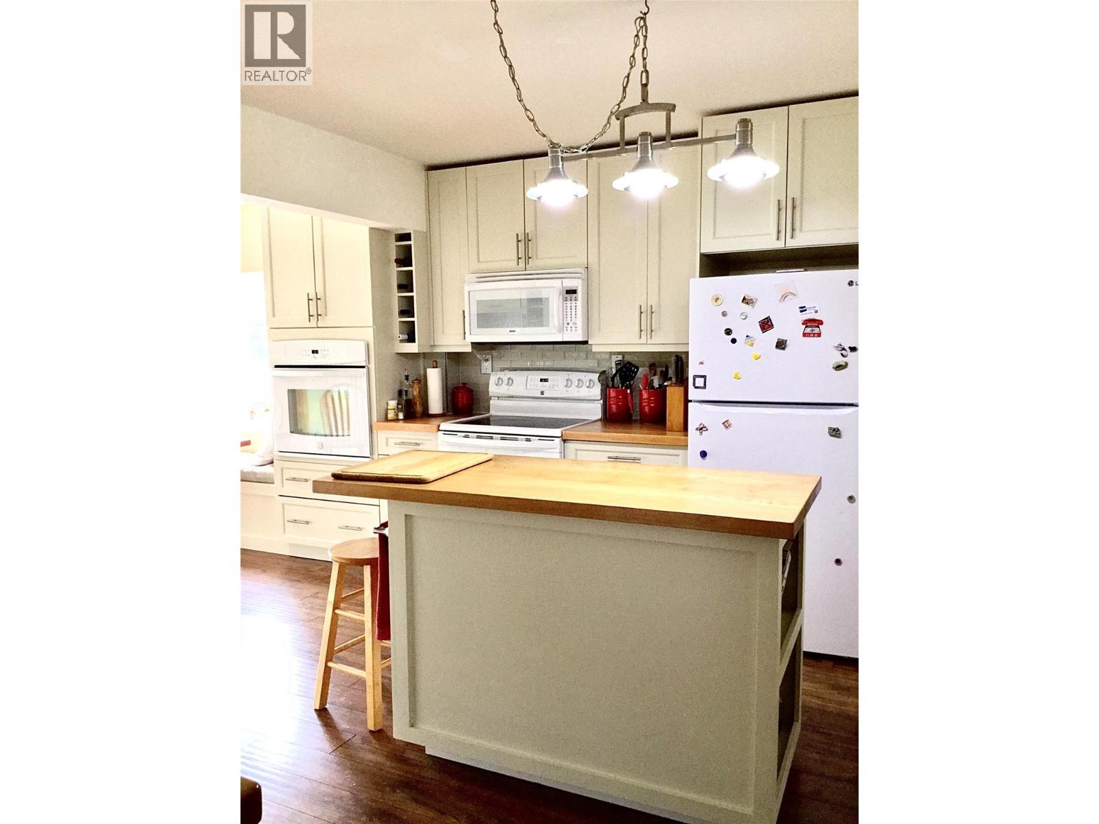 7957 Kincade Road, Kimberley, British Columbia V1A 3M1 - Photo 12 - 10397504