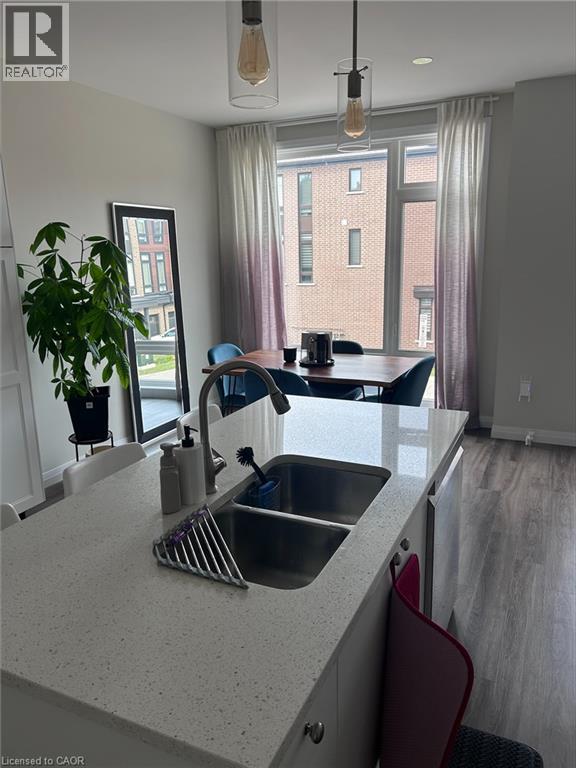 270 Melvin Avenue Unit# 20, Hamilton, Ontario  L8H 0B4 - Photo 2 - 40855660