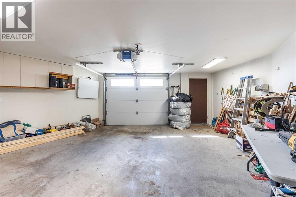 1, 1165 16 Street NE, Medicine Hat, Alberta  T1C 1P7 - Photo 45 - A2298193