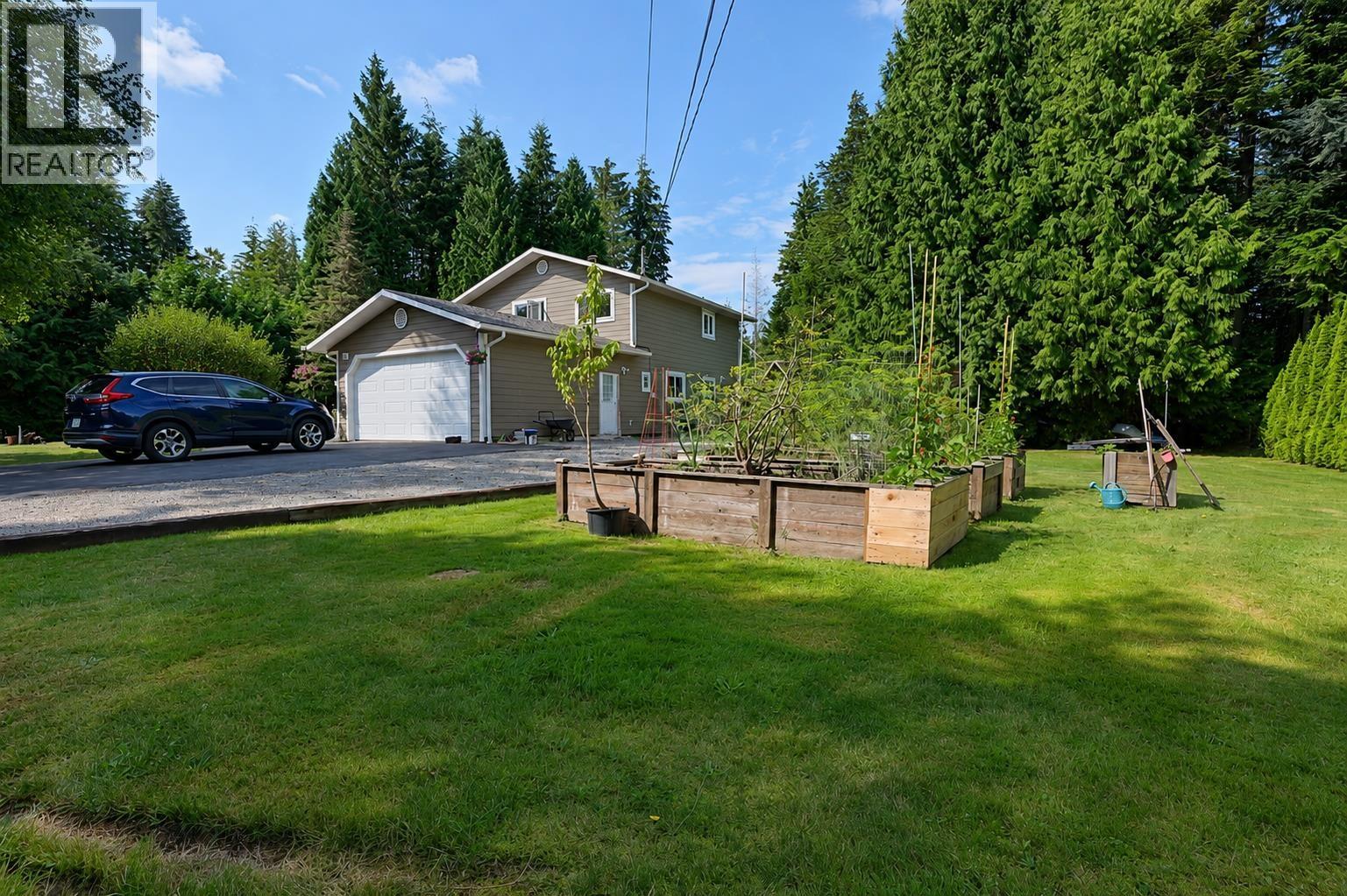 163 Halibut Street, Kitimat, British Columbia  V8C 2K6 - Photo 2 - R3155640