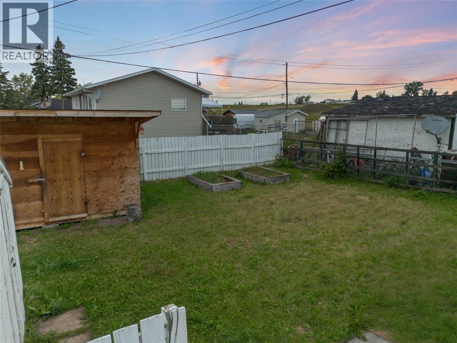9721 2 Street, Dawson Creek, British Columbia V1G 3K8 - Photo 40 - 10397783