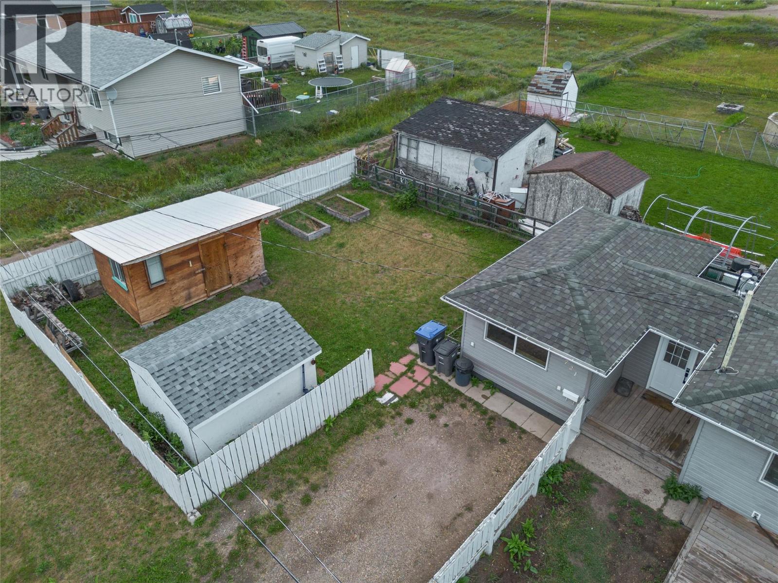 9721 2 Street, Dawson Creek, British Columbia V1G 3K8 - Photo 34 - 10397783