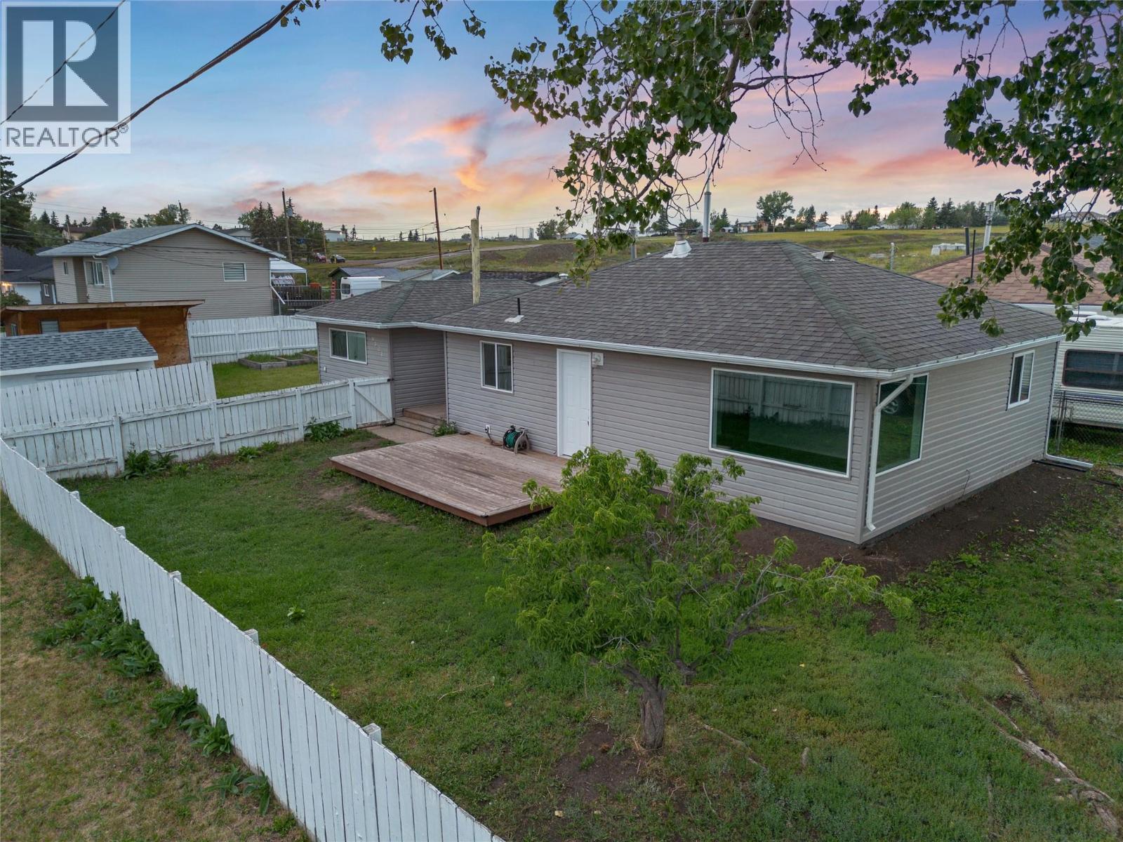 9721 2 Street, Dawson Creek, British Columbia V1G 3K8 - Photo 36 - 10397783
