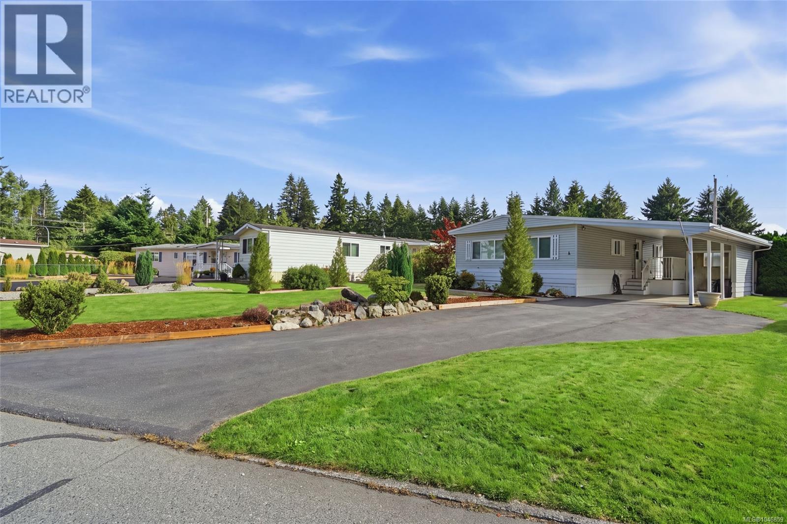 4 6325 Metral Dr, Nanaimo, British Columbia