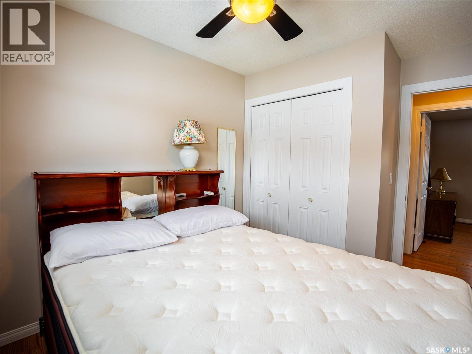 15 Dickinson Crescent, Regina, Saskatchewan  S4R 7K6 - Photo 15 - SK045553
