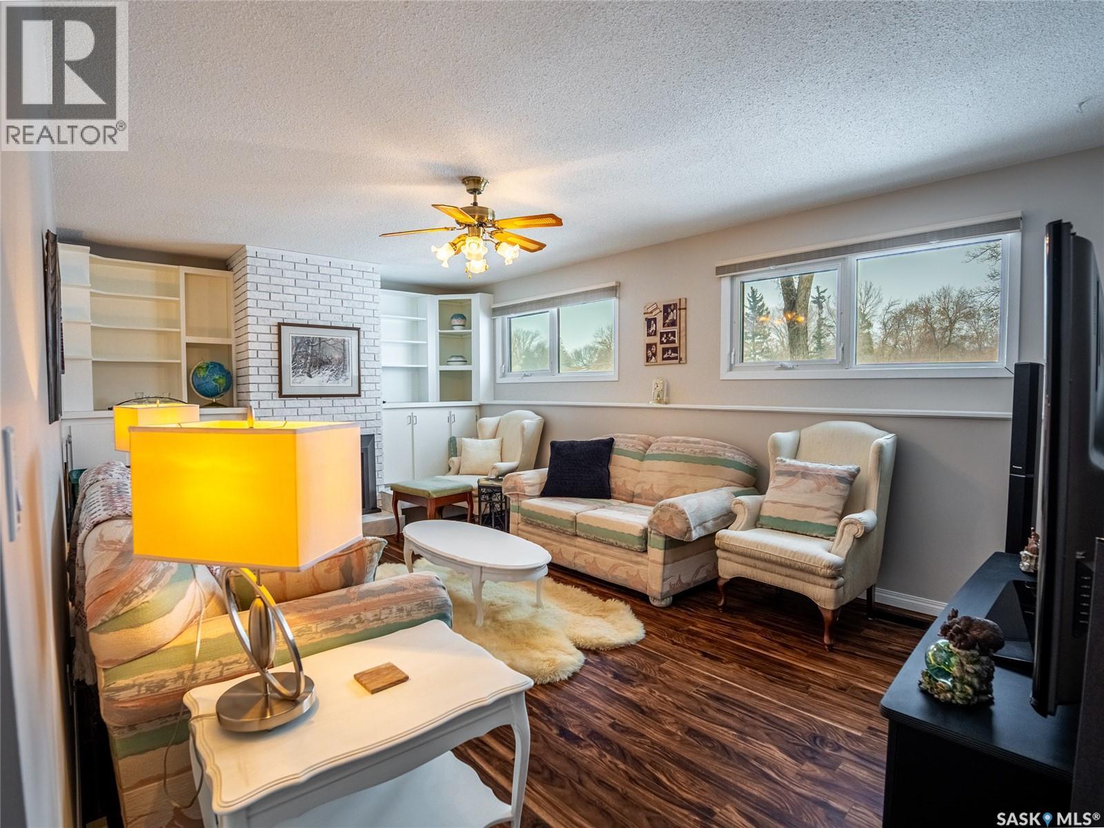 15 Dickinson Crescent, Regina, Saskatchewan  S4R 7K6 - Photo 18 - SK045553