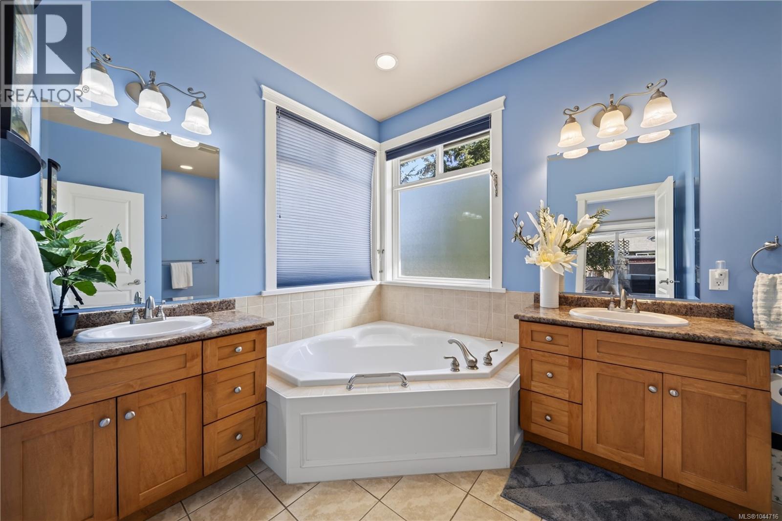 2170 Wildflower Rd, Shawnigan Lake, British Columbia  V8H 2G1 - Photo 27 - 1044716