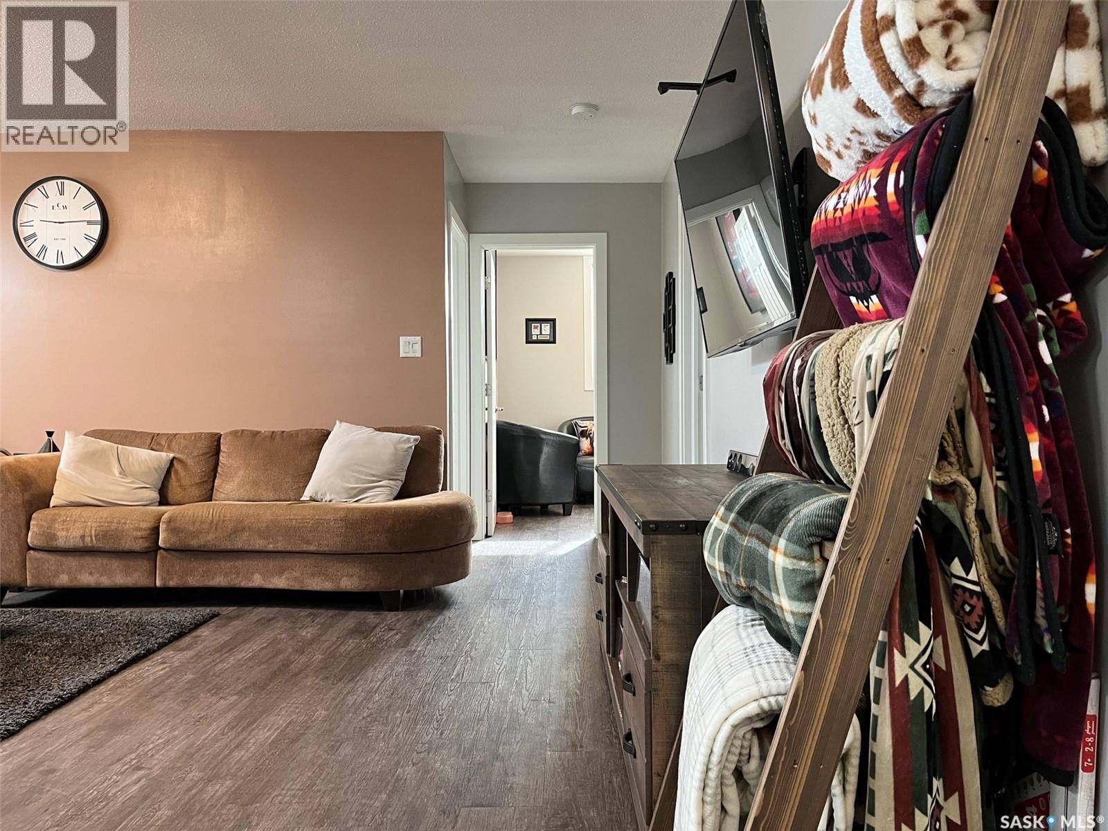 24 125 Froom Crescent, Regina, Saskatchewan  S4N 1S8 - Photo 6 - SK045559