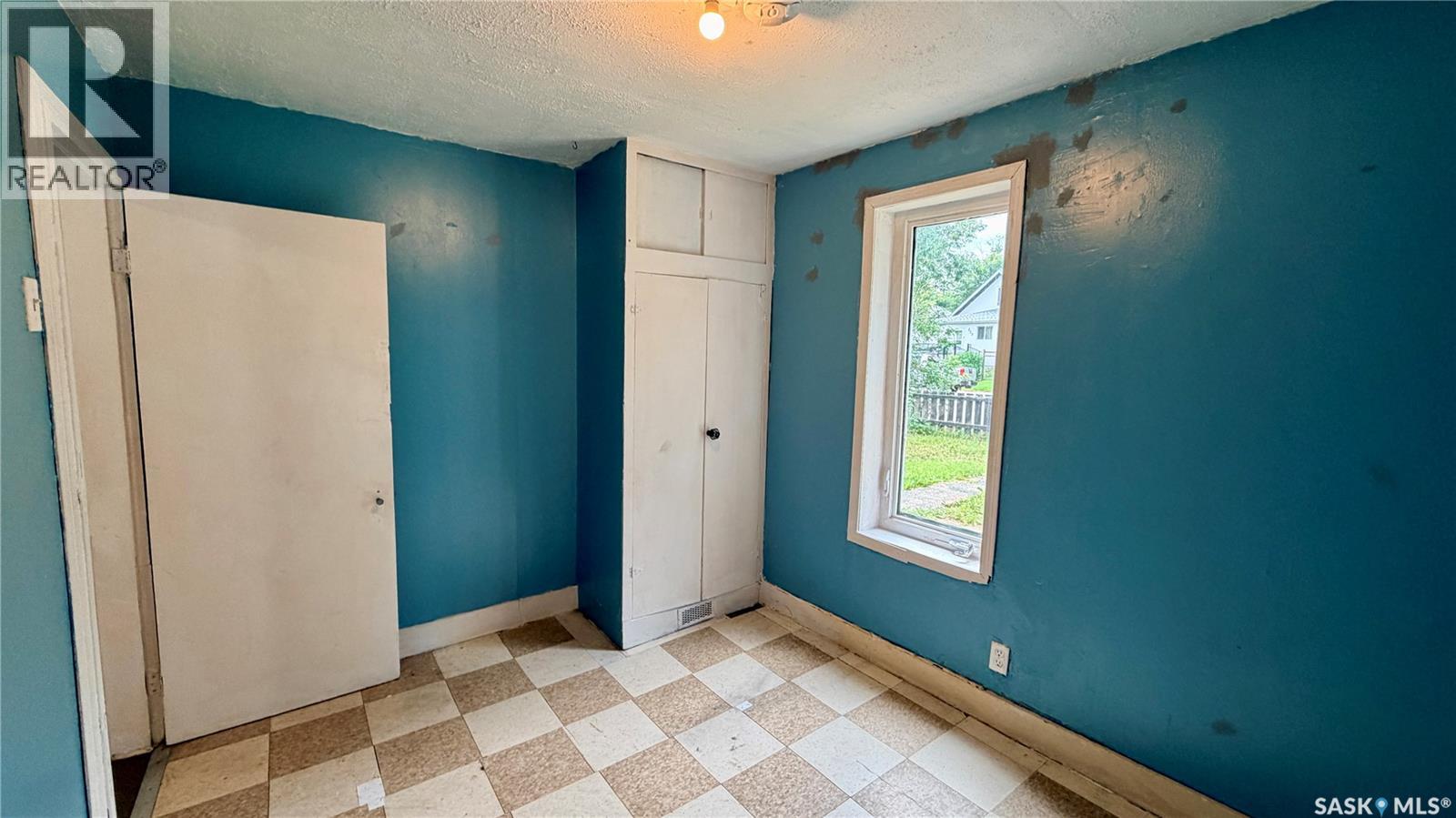 310 6th Street E, Prince Albert, Saskatchewan  S6V 0N1 - Photo 8 - SK041090