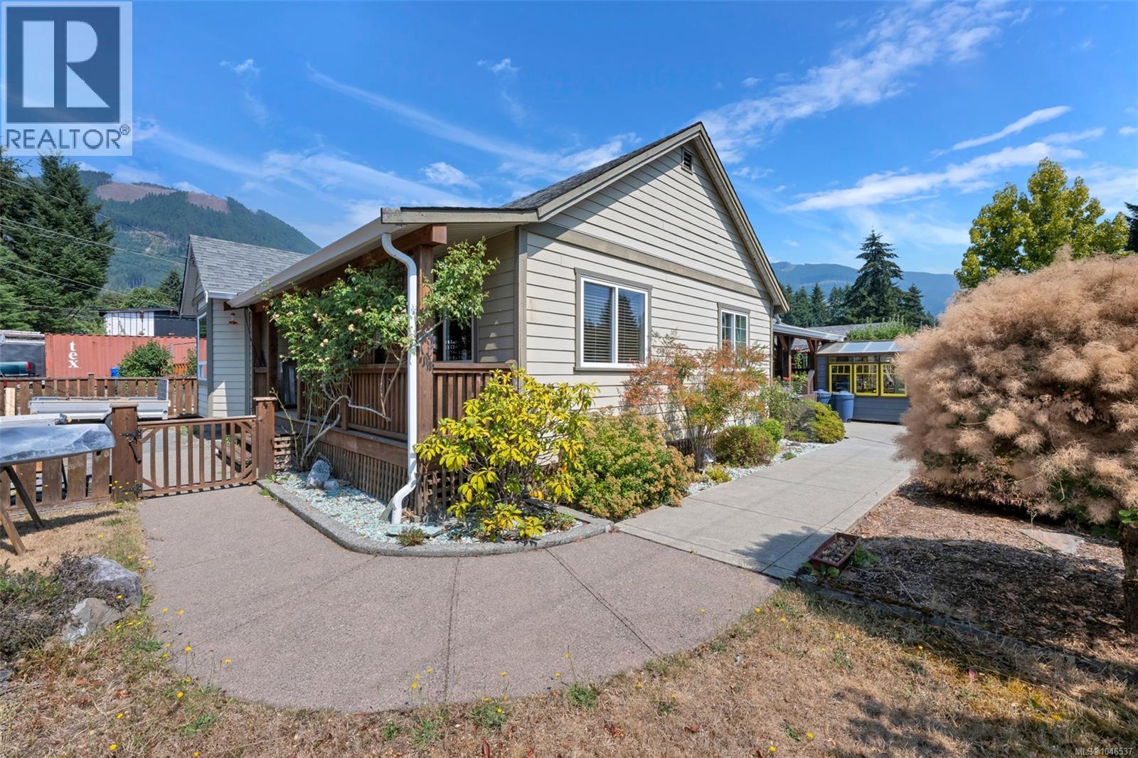 171 Macdonald Rd, Lake Cowichan, British Columbia  V0R 2G0 - Photo 7 - 1046537