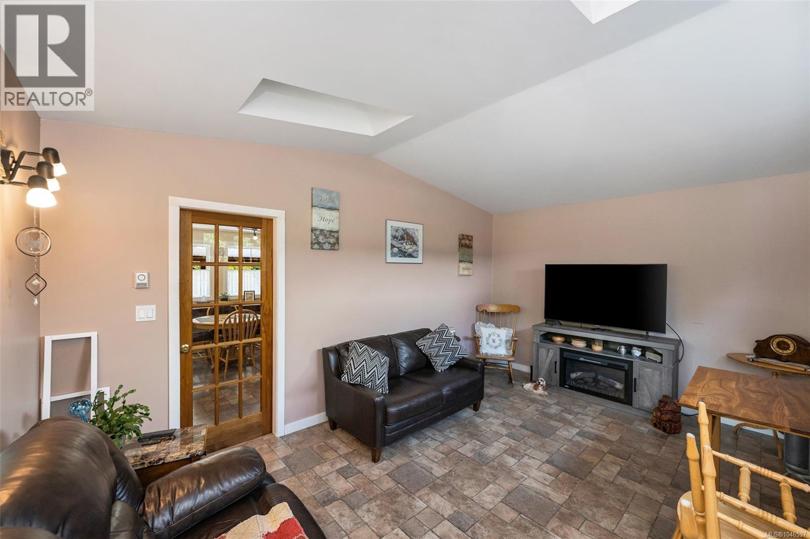 171 Macdonald Rd, Lake Cowichan, British Columbia  V0R 2G0 - Photo 25 - 1046537