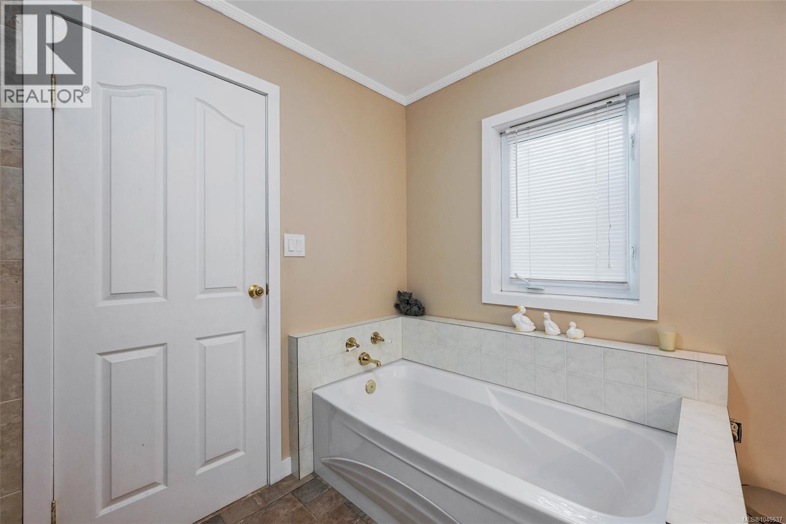 171 Macdonald Rd, Lake Cowichan, British Columbia  V0R 2G0 - Photo 37 - 1046537