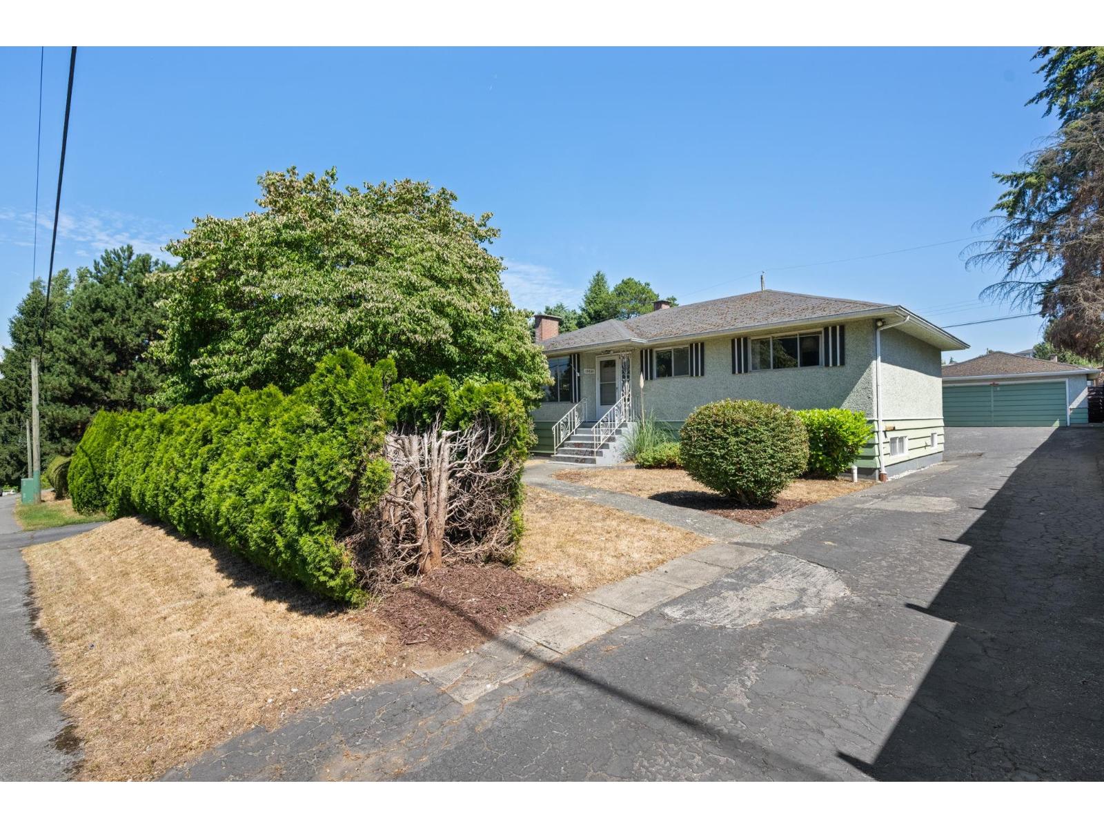 10836 128 Street, Surrey, British Columbia  V3T 3A3 - Photo 4 - R3155417