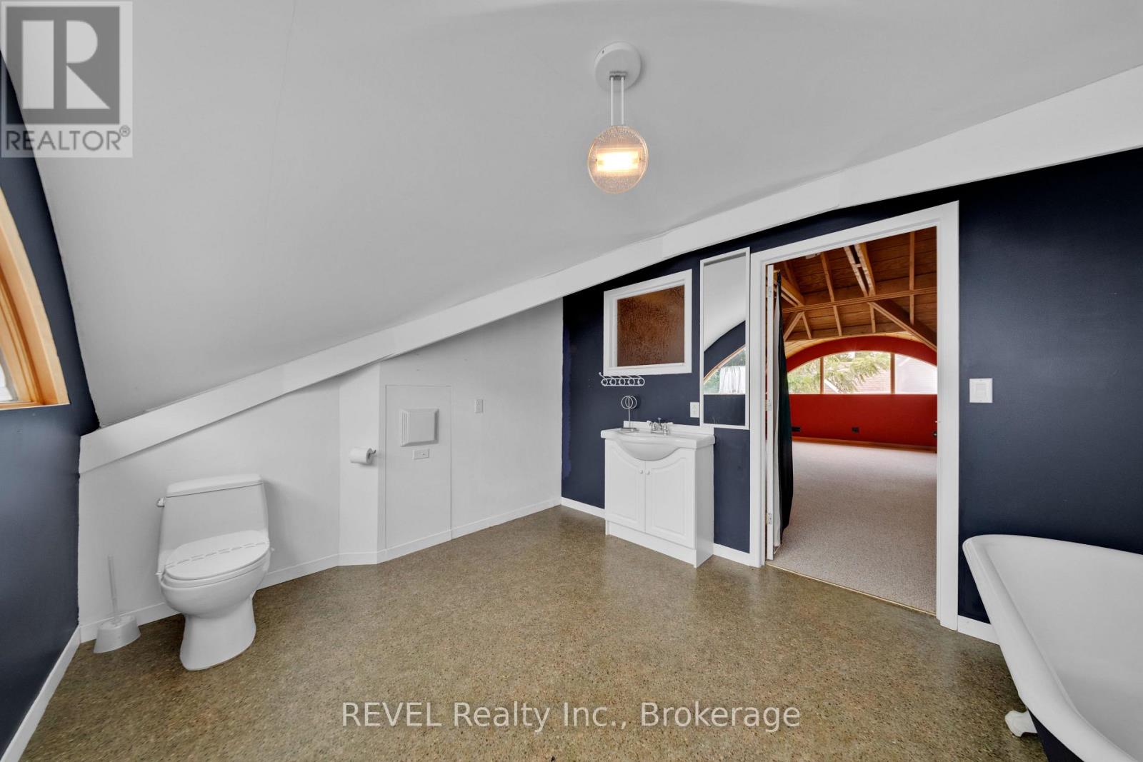 34 Vincent Avenue, Niagara-On-The-Lake, Ontario  L0S 1J0 - Photo 31 - X13673792