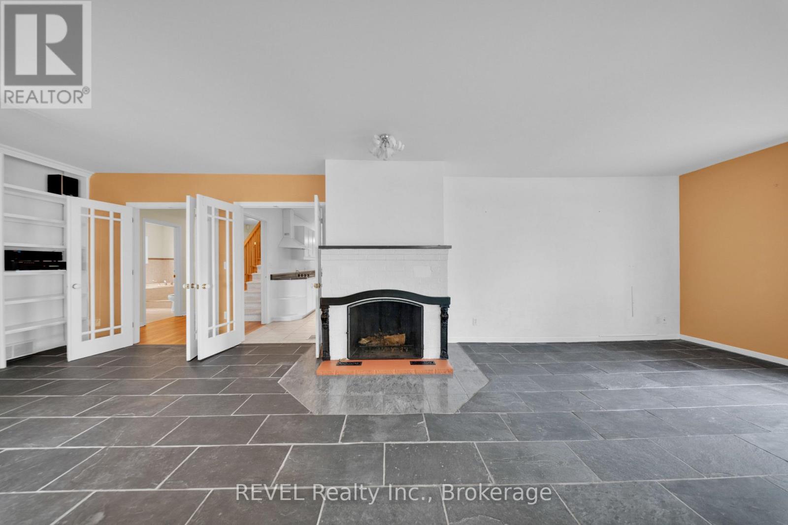 34 Vincent Avenue, Niagara-On-The-Lake, Ontario  L0S 1J0 - Photo 8 - X13673792