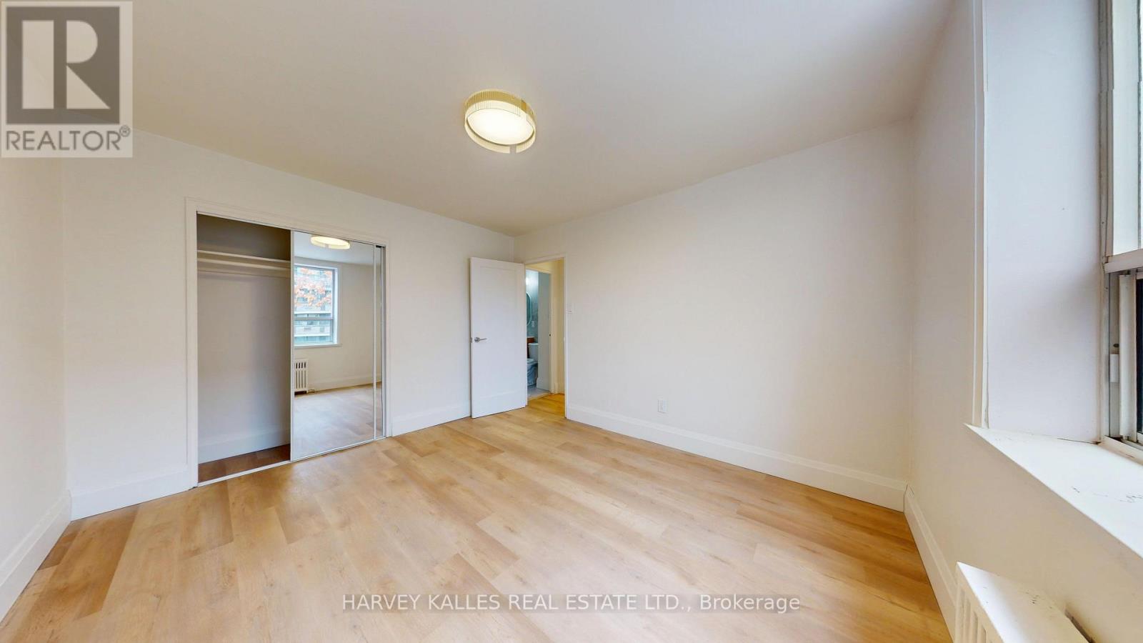 12 - 1 Marquette Avenue, Toronto, Ontario M6A 1X8 - Photo 10 - C13673816